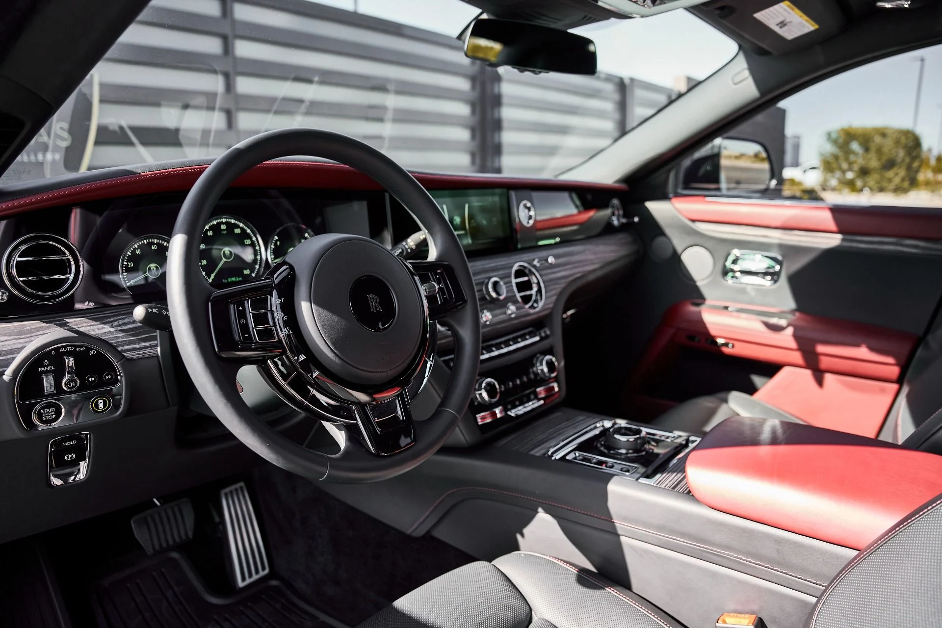 mph001_117574292_Used_2023_Rolls_Royce_Ghost_1770699484_70000b962f