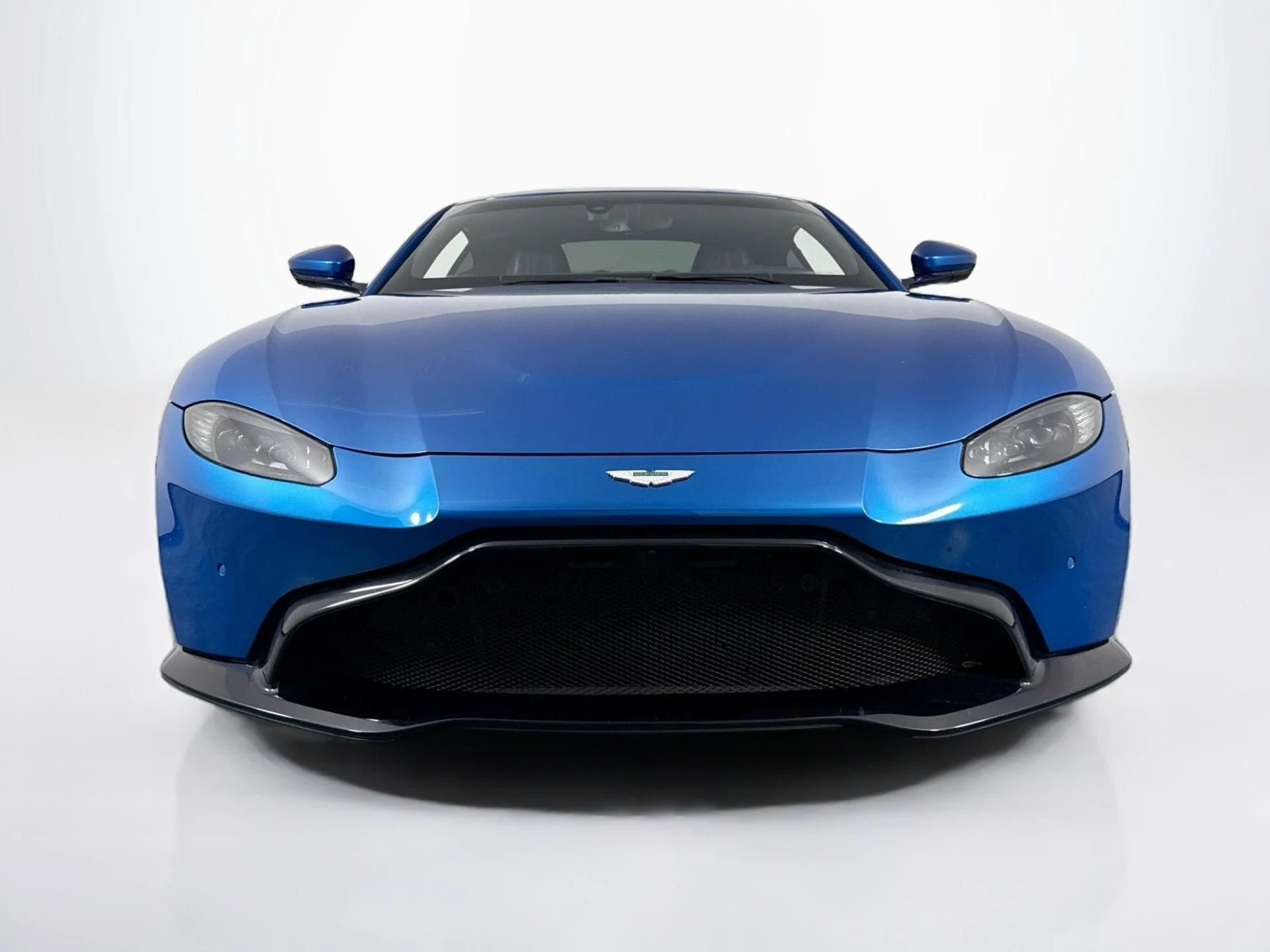 mph001_1179961014_Used_2019_Aston_Martin_Vantage_1784071652_09033c0315