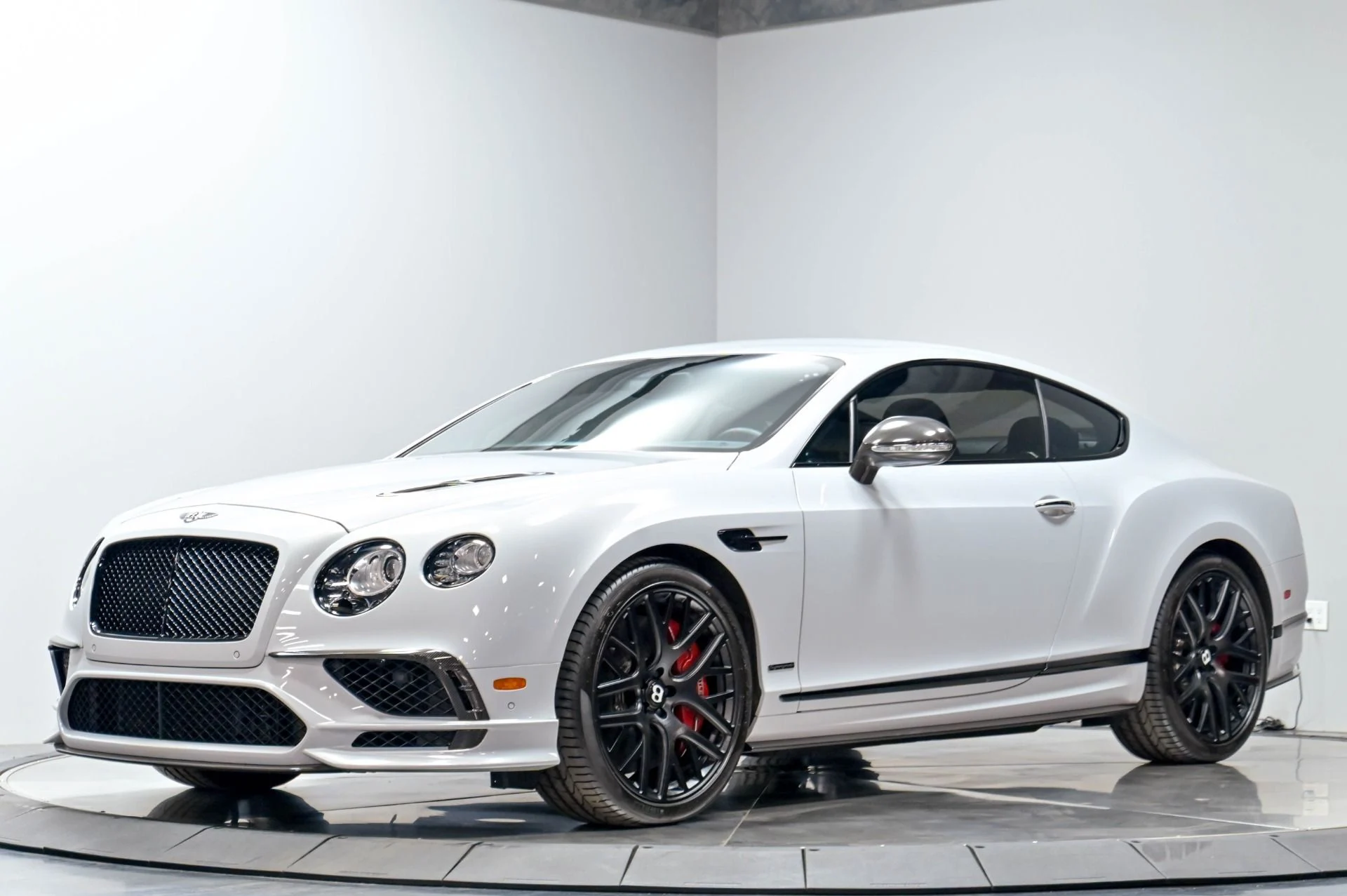 mph001_1184549601_Used_2017_Bentley_Continental_GT_Supersports_1782757746_cec3f9597a