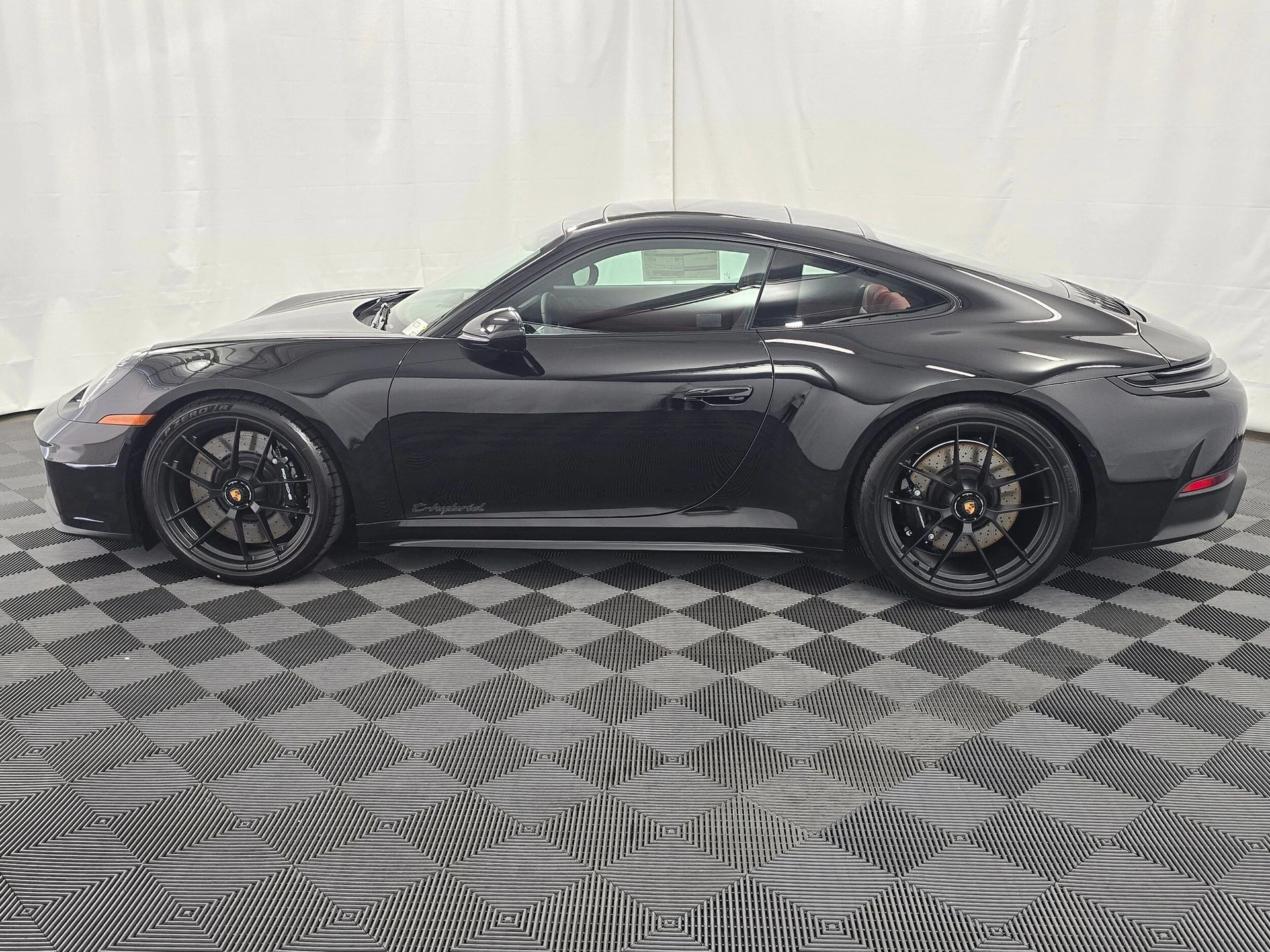 mph001_118719229_214ea28b1250a8c05ce70fa4a33e6cfex_7b956dc3d1