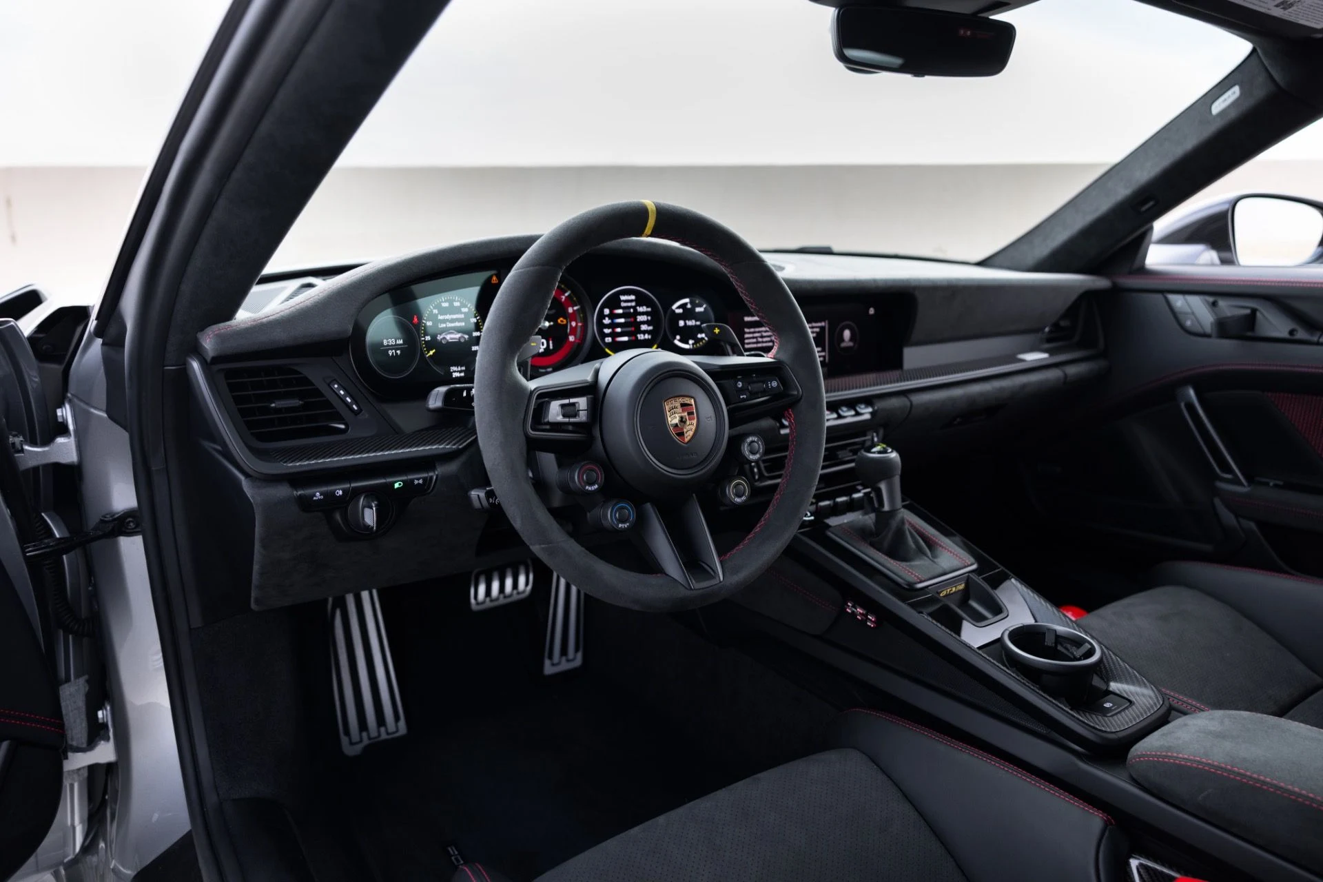 mph001_1188727277_Used_2025_Porsche_911_GT_3_RS_1785867699_80a267ce53