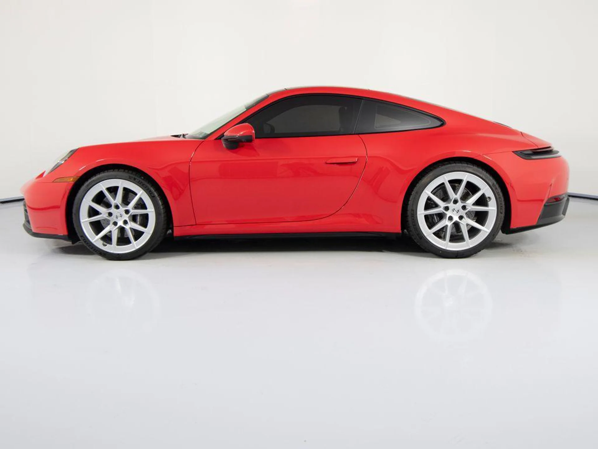 mph001_119205686_w3q_G8k_YZC_Aj_V6z_VN_8i_T5_Hs_MFY_Hs_9aaaaf3922