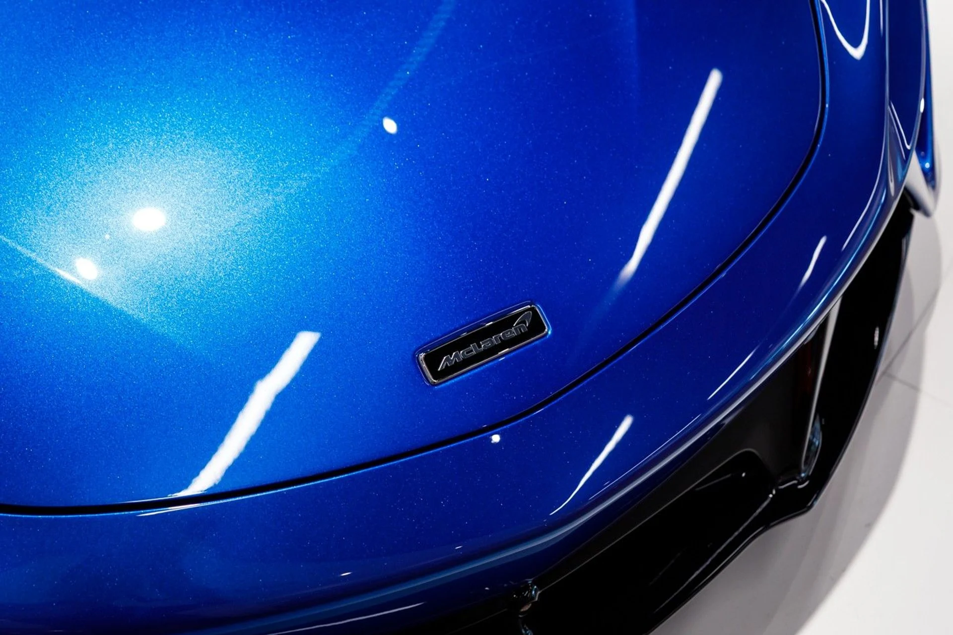 mph001_11965170_703_p3_l_7568c62e97