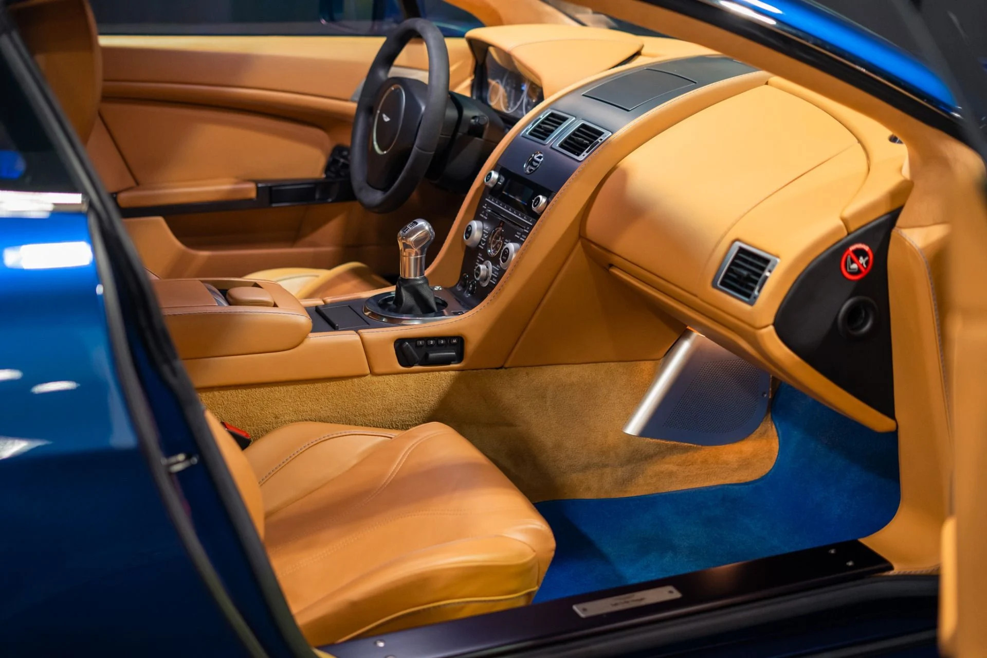 mph001_1200019262_Used_2011_Aston_Martin_V12_Vantage_Manual_Transmission_Aviemore_Blue_1785170153_1c32987f40