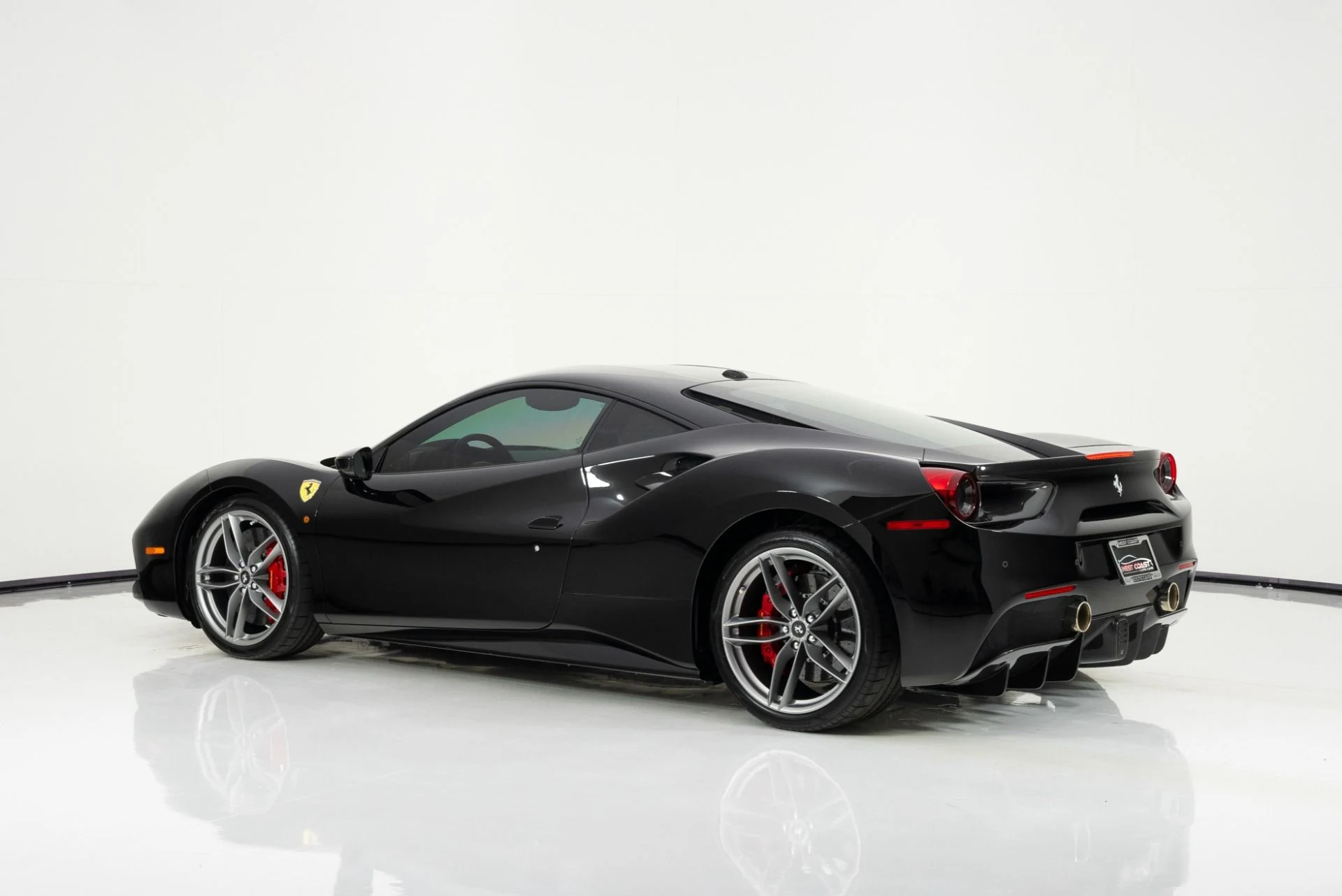mph001_1208748744_Used_2017_Ferrari_488_GTB_1759355711_e399e89486