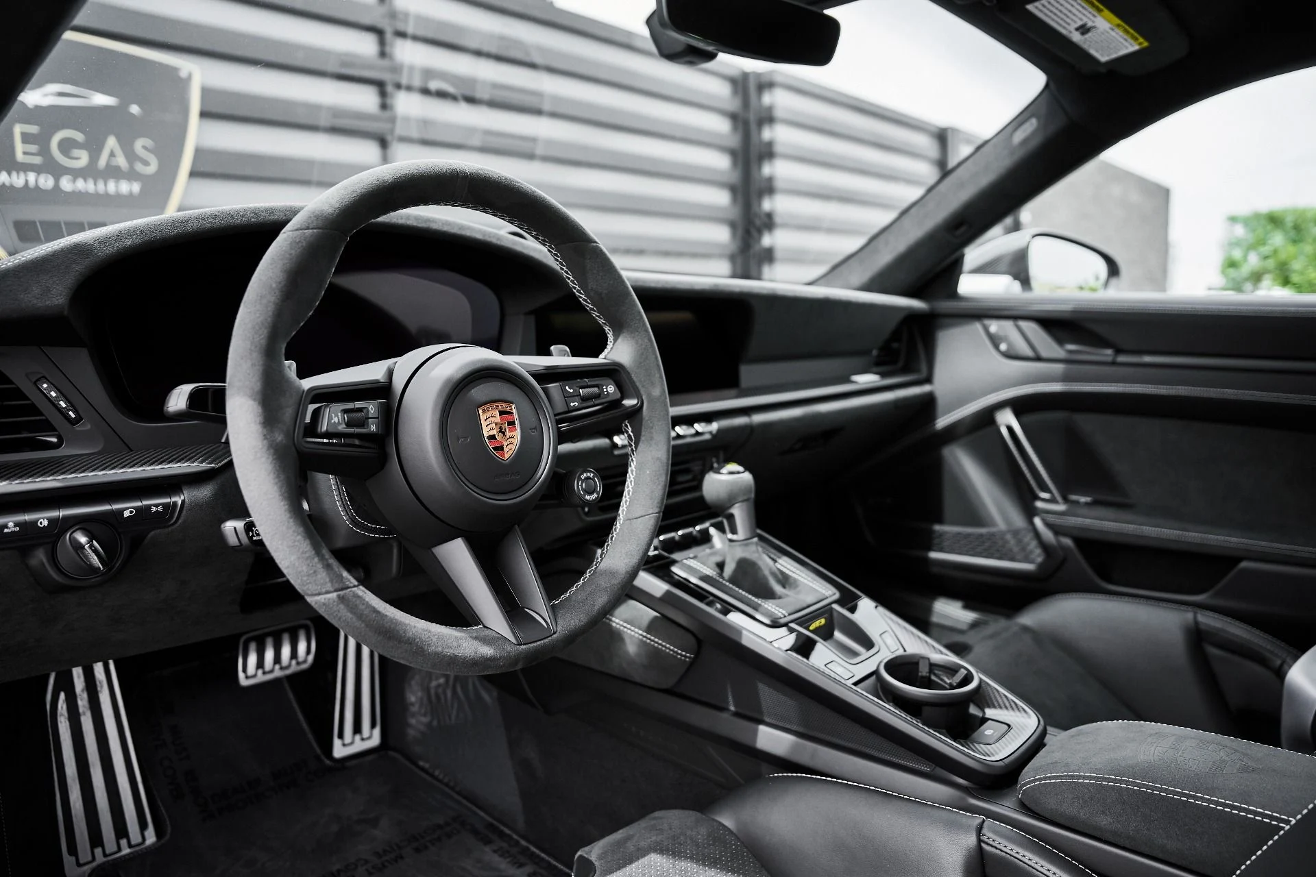 mph001_1213324618_Used_2026_Porsche_911_GT_3_1774922989_ee4dc4d533