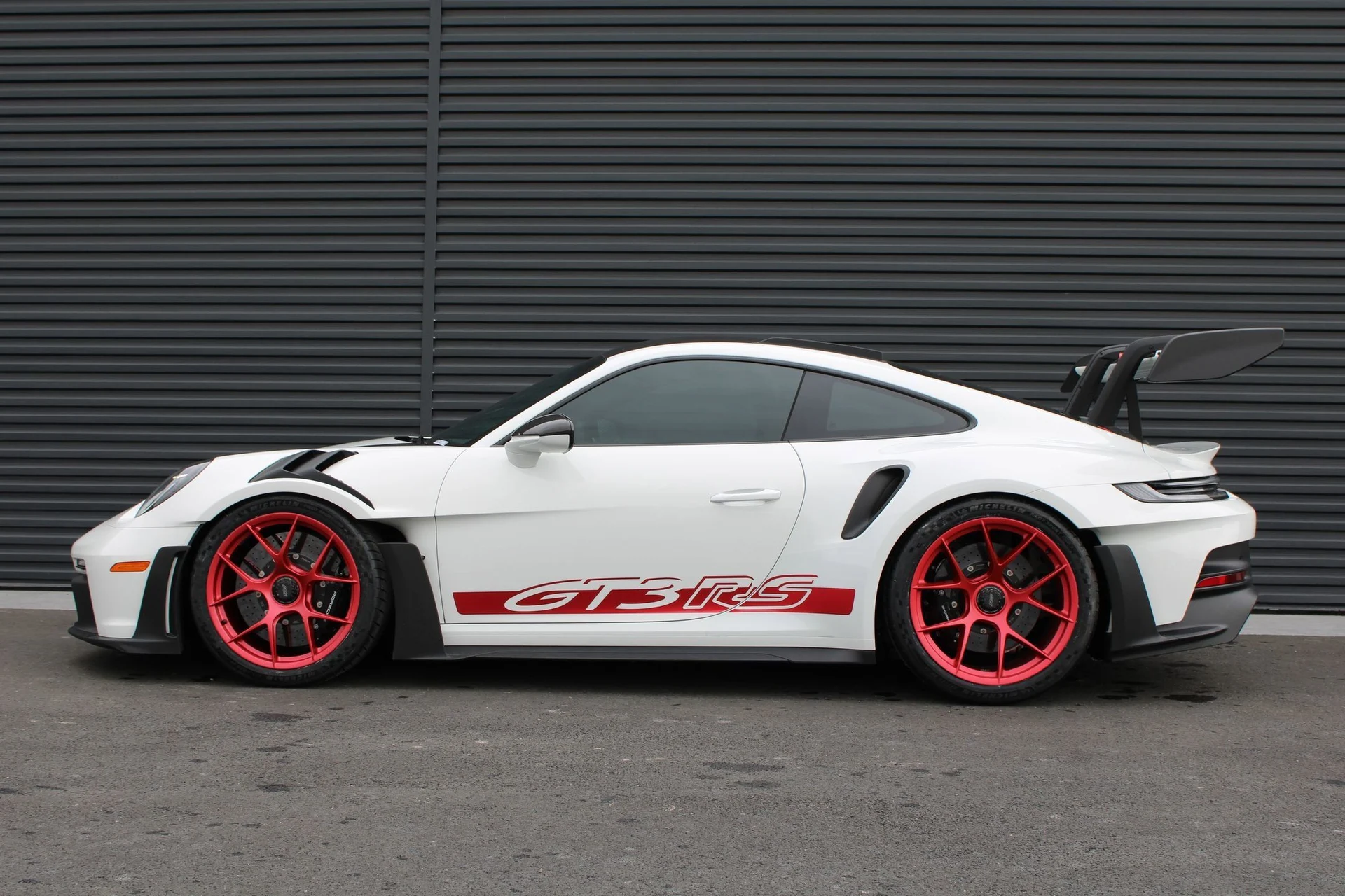 mph001_1217058010_63df3abe9a8c5922c6e76b2df2f8e8b1_b2842a03c9