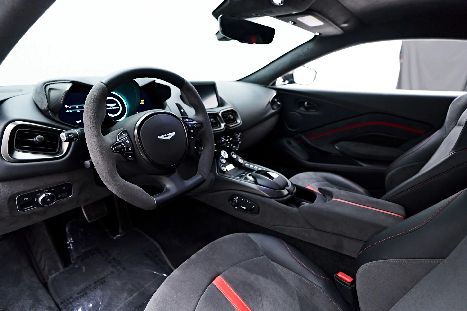 mph001_1229116453_Used_2022_Aston_Martin_Vantage_F1_Edition_1756259571_dc7dafc17a