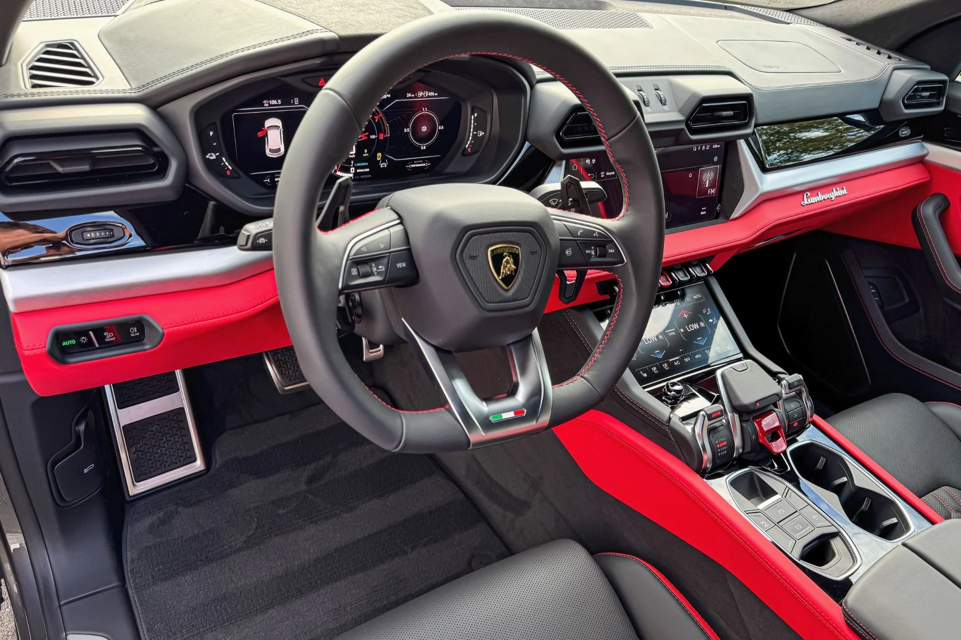 mph001_1231694677_Used_2024_Lamborghini_Urus_Performante_1765893464_d7ba232af0