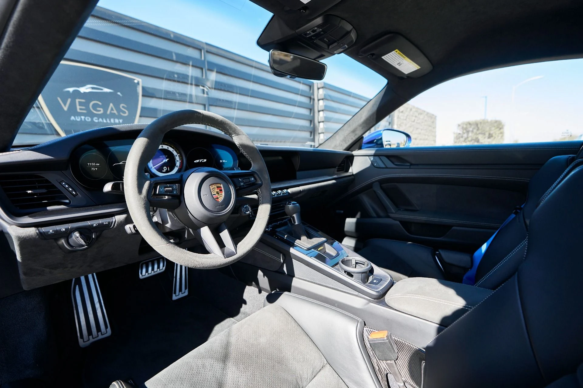 mph001_1232010279_Used_2022_Porsche_911_GT_3_1761959331_d5d74d9fb7