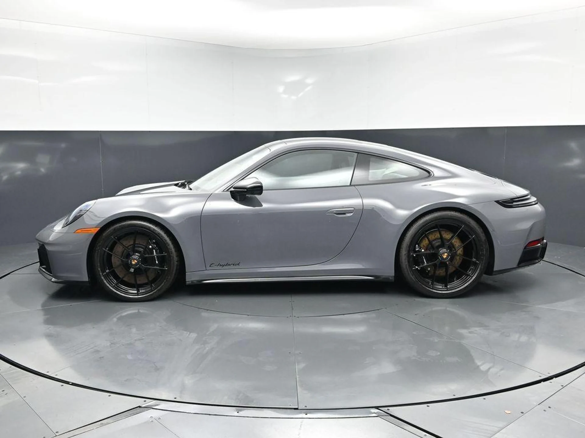 mph001_1238461281_2n_XH_Hx_Pk_Wp_H3_Z_Gpd09_Czm_Ex_Kt_Yg_5abc270c19