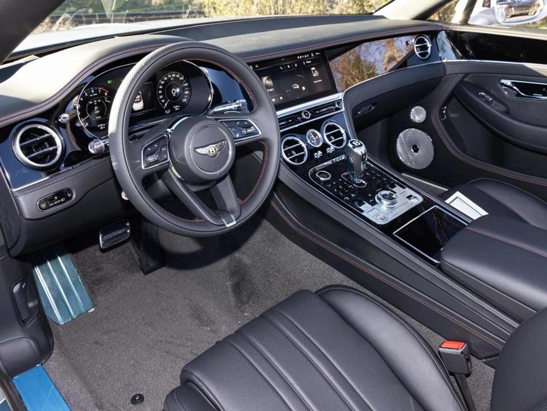 mph001_124672524_477125129_6929ce18744751d8ce2a1609_6cd12cb332