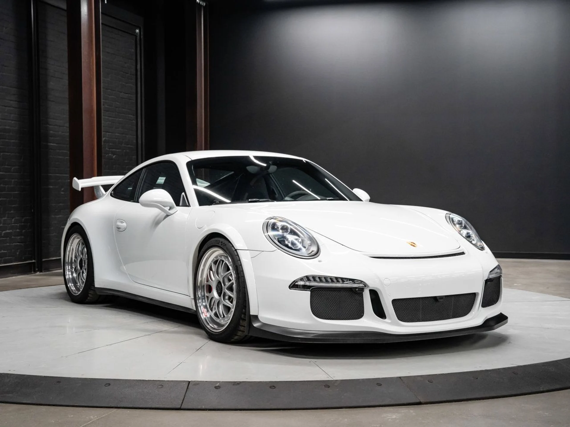 mph001_1251979565_porsche_911_2015_e3d2b6c2fc