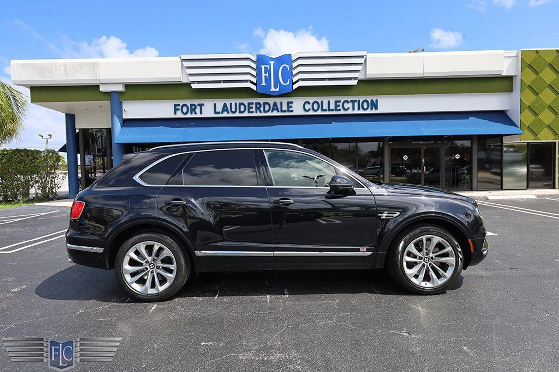 mph001_1253015337_used_2017_bentley_bentayga_w12awd_6305_22995448_2_1024_7325cb576f