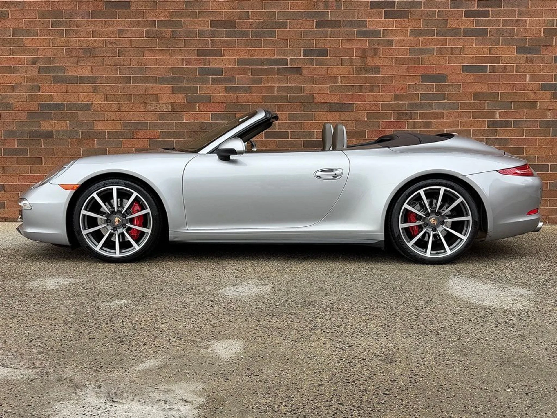 mph001_126375672_ad6ae86e71903b4362fa43b060e890f7x_5bfd59099a