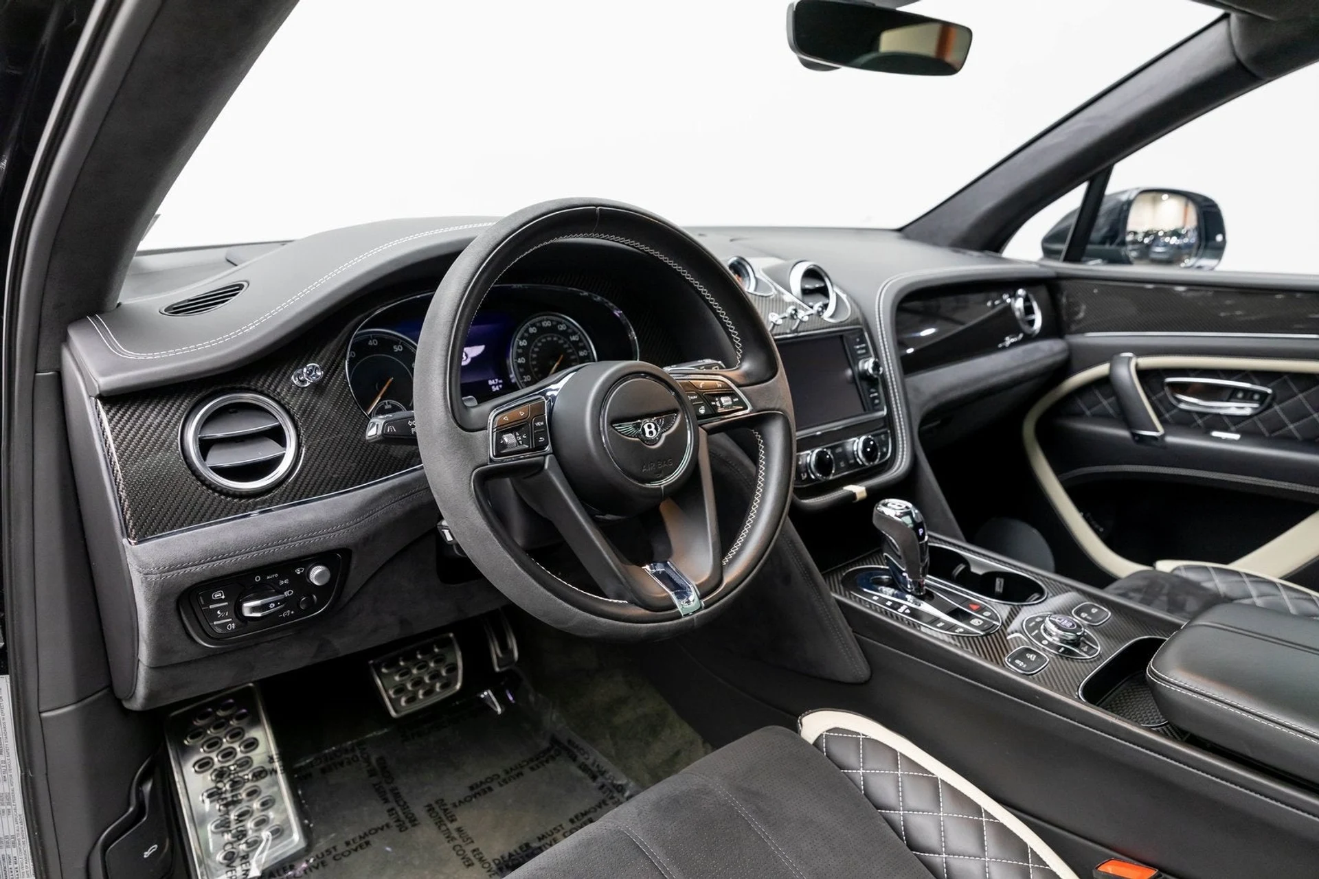 mph001_127018992_2_3f54e56e66