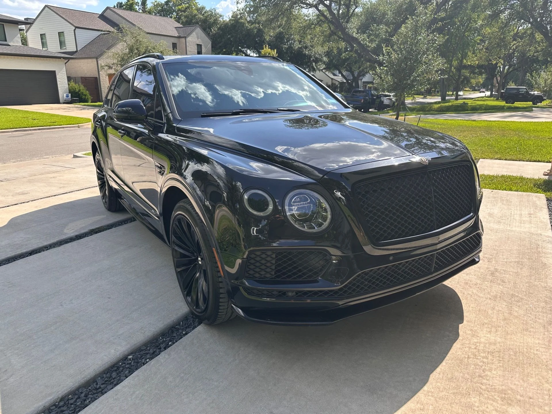 mph001_1271520661_Used_2020_Bentley_Bentayga_Speed_1783614017_eb079dd7cf
