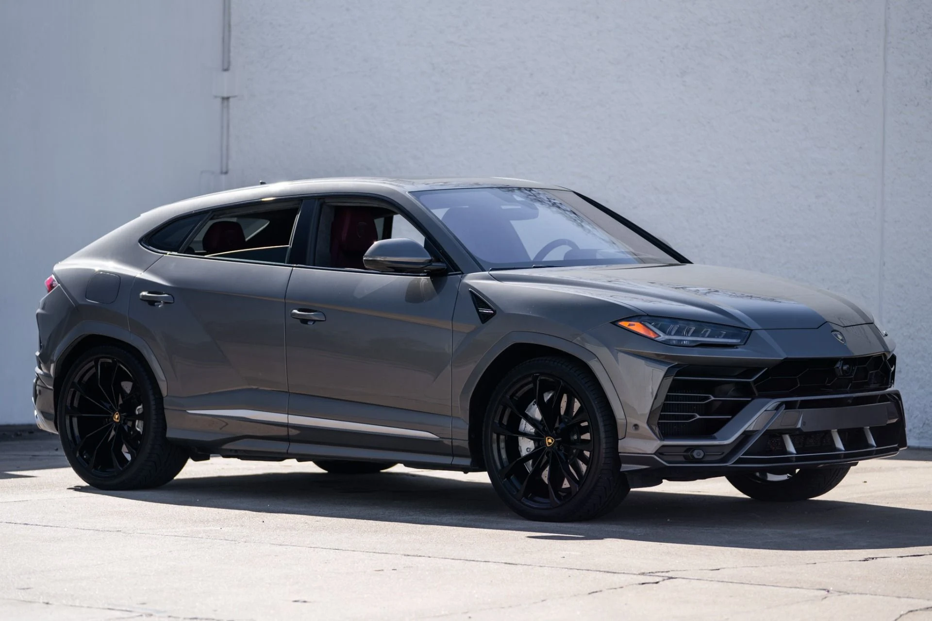 mph001_1278081096_Used_2021_Lamborghini_Urus_1768598799_9eb4c5a014