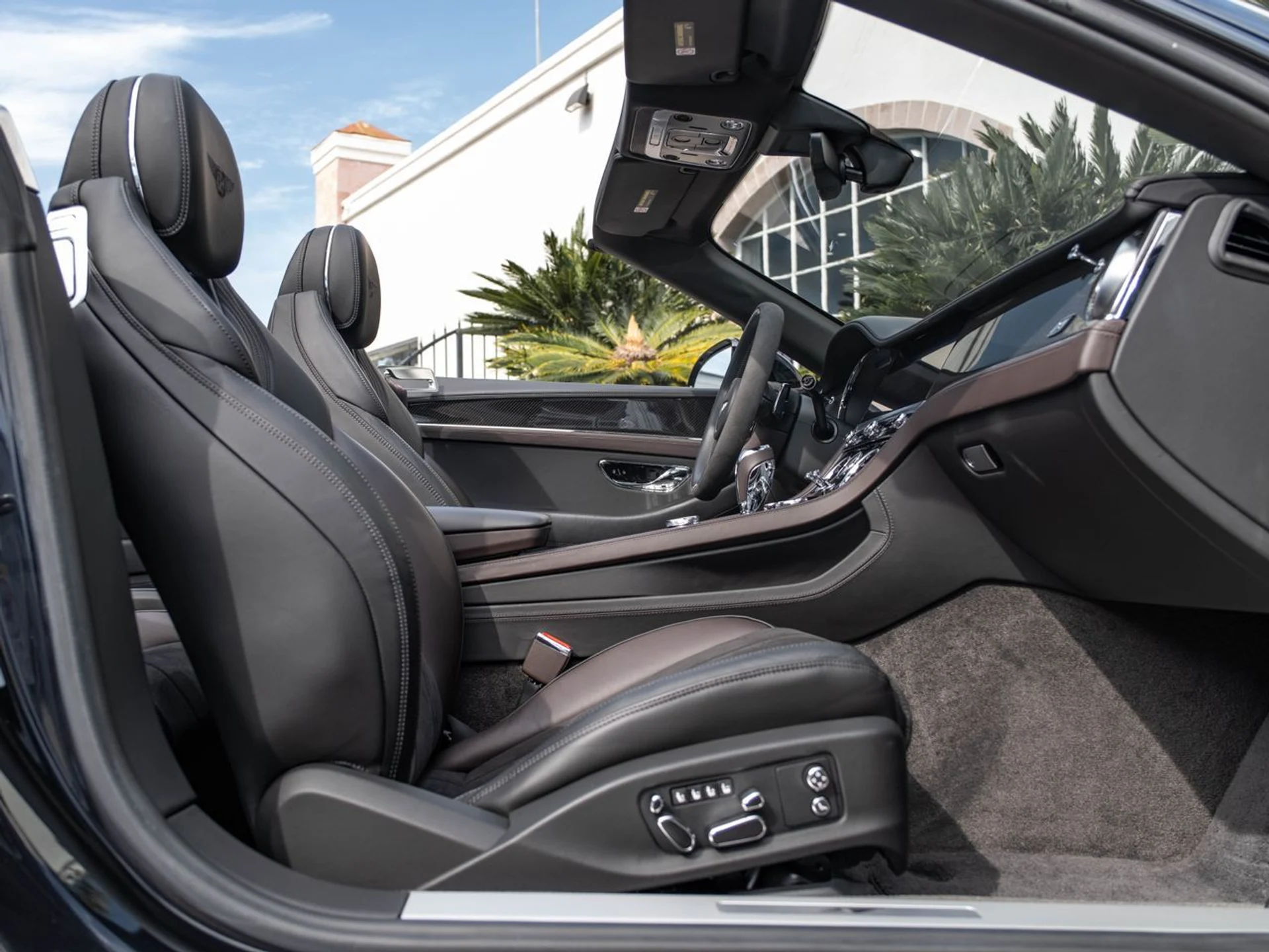 mph001_1280910953_8d6e77867558f5c4c06f7f3c3fbca0c8x_db8a57bbcf