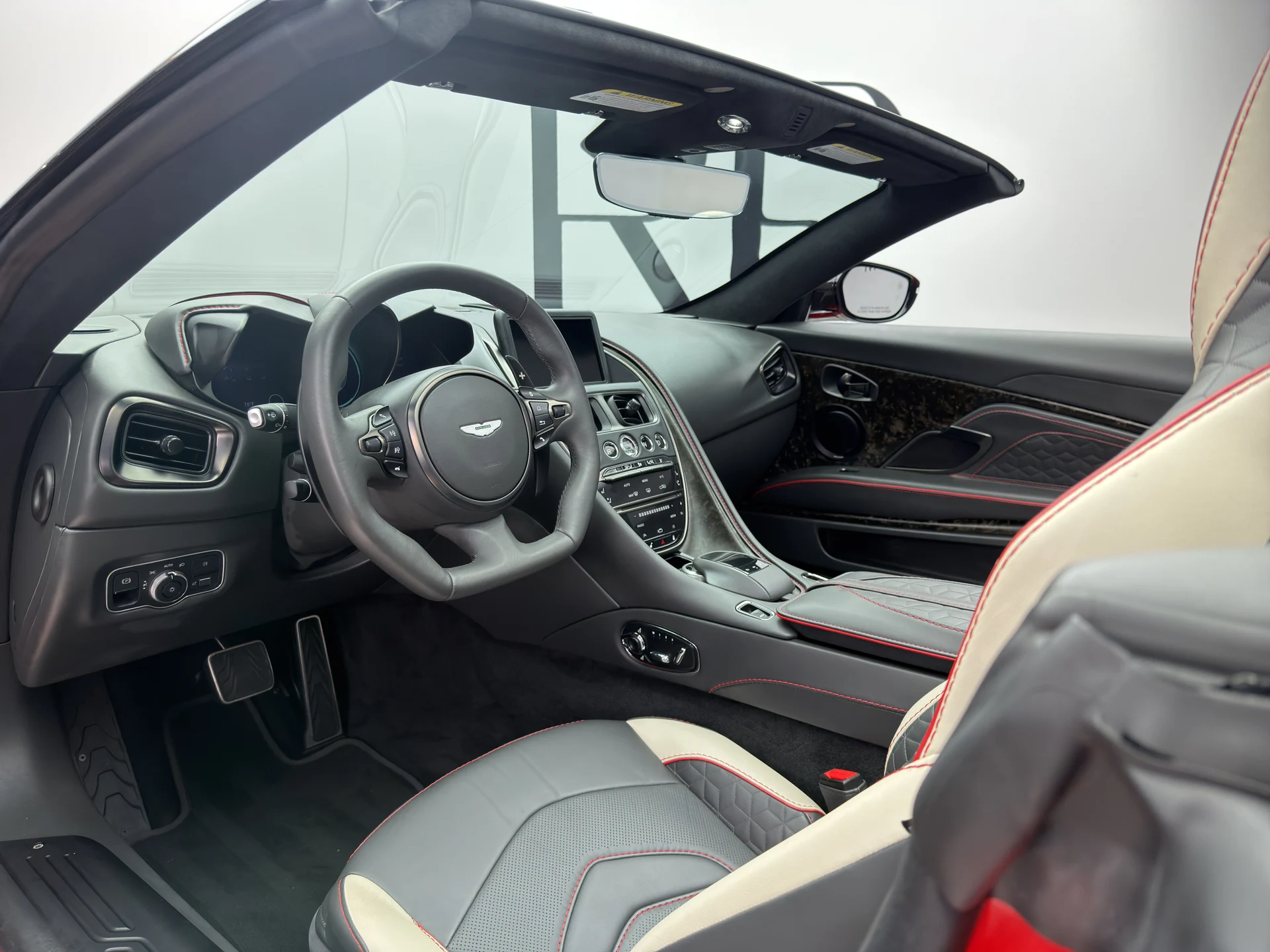 mph001_129359103_RPA_3849_interior_003_94dddc29e8