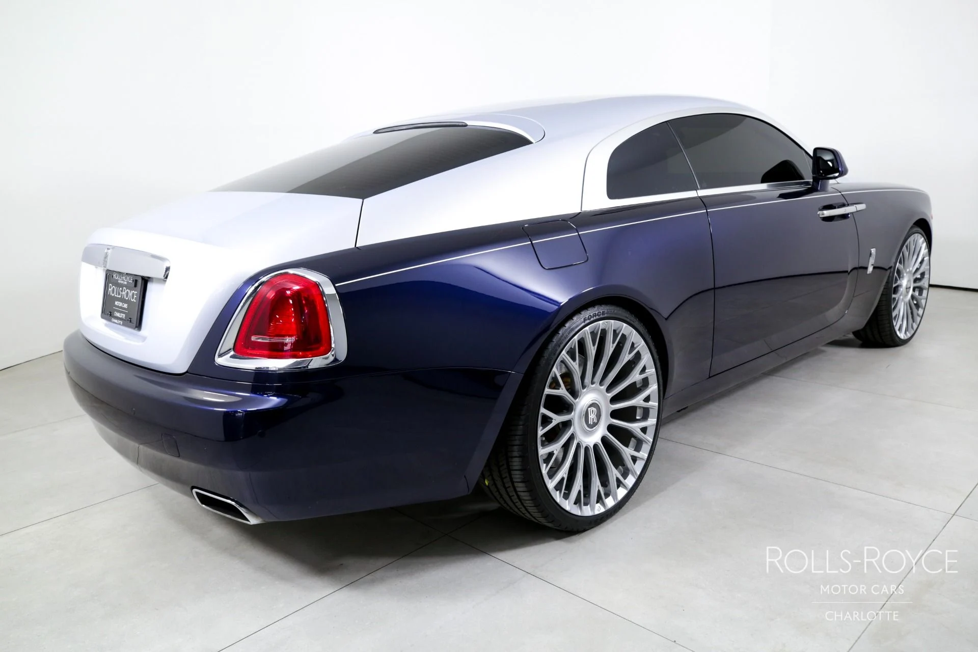 mph001_1305848483_Used_2019_Rolls_Royce_Wraith_1743453383_8ce3039eb5