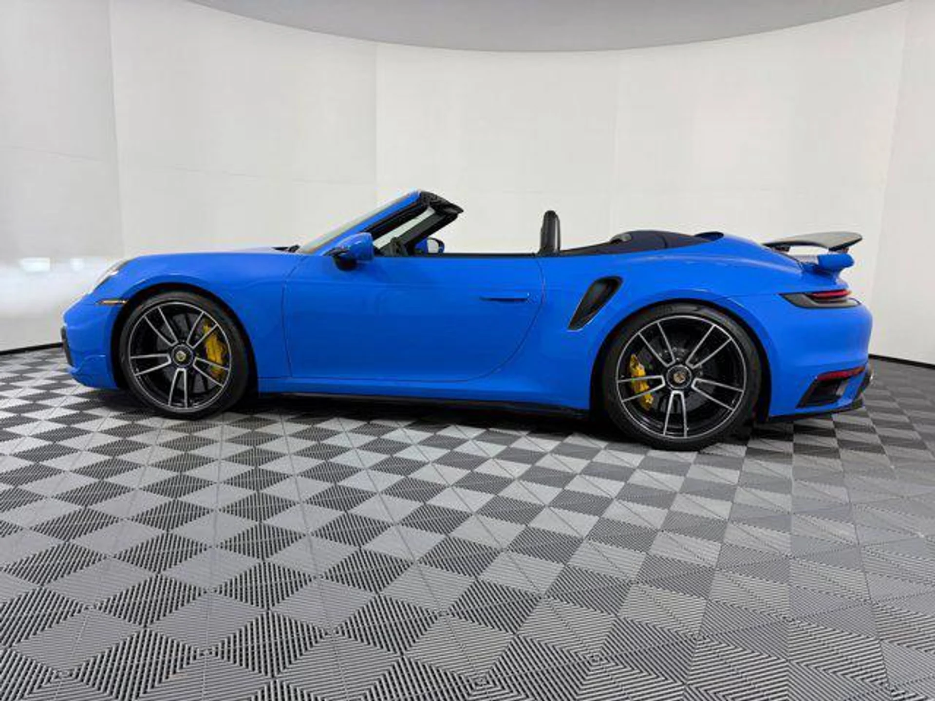 mph001_1308395118_S79o9_Zpuz_CO_3_XGRQH_Mw_A3_P2_QYIA_0a196f2311