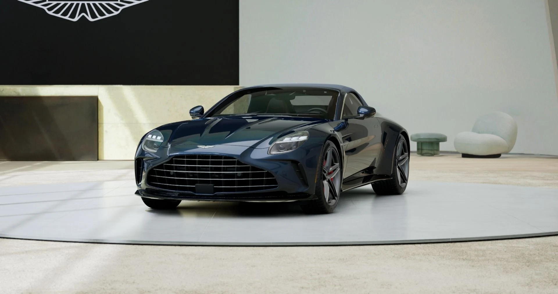 mph001_1308580394_New_2026_Aston_Martin_Vantage_Roadster_1763492221_d2bd55a7bf