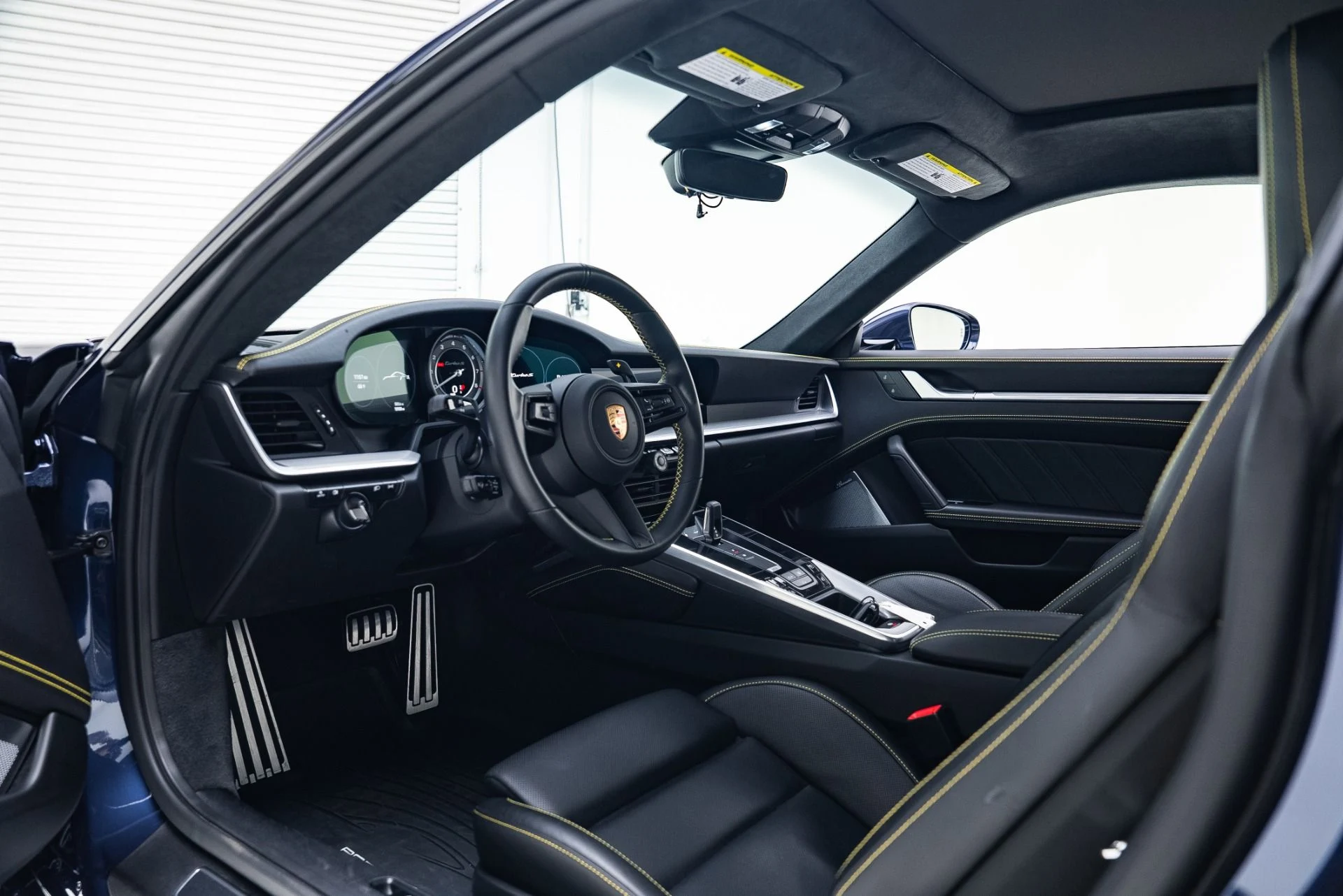 mph001_1332232374_Used_2022_Porsche_911_Turbo_S_1766184779_c92c78b0e0