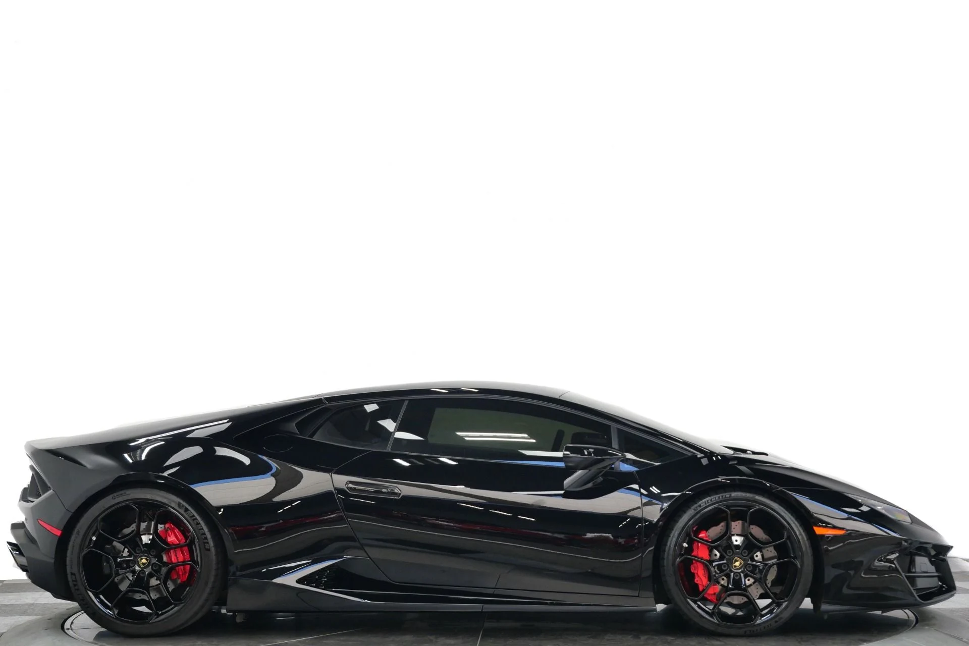 mph001_1339356623_Used_2019_Lamborghini_Huracan_LP_580_2_Q_Citura_Interior_Giano_Wheels_571_HP_V10_1786034650_7a4d675a3d