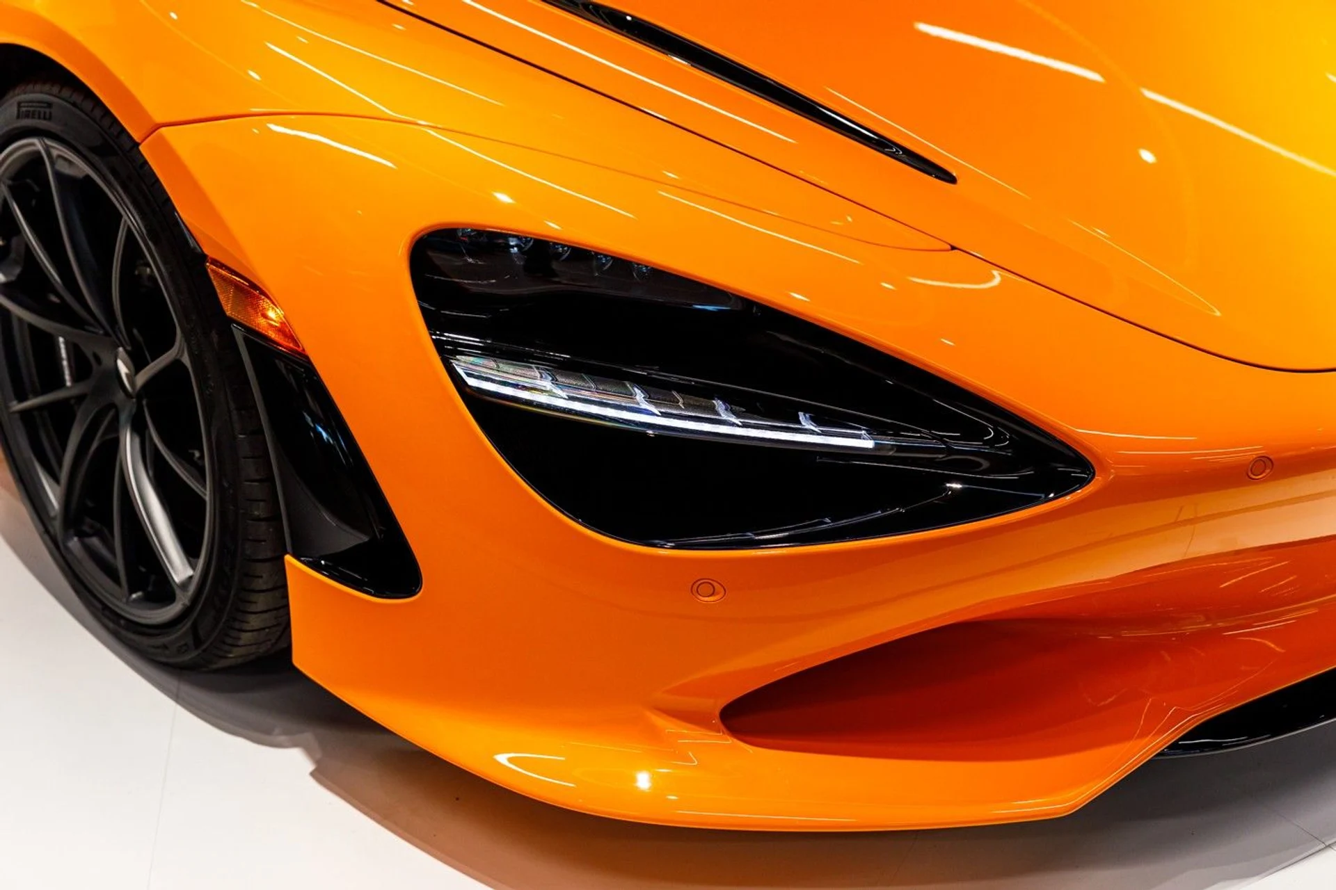 mph001_1356095636_651_p2_l_a0c808e573