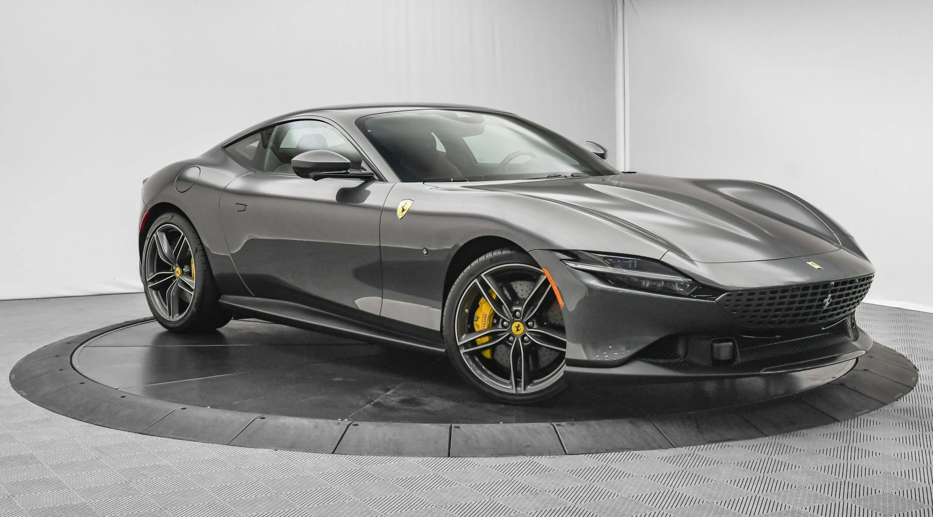 mph001_1358483350_Used_2024_Ferrari_Roma_1750406827_1a6cb0fd96