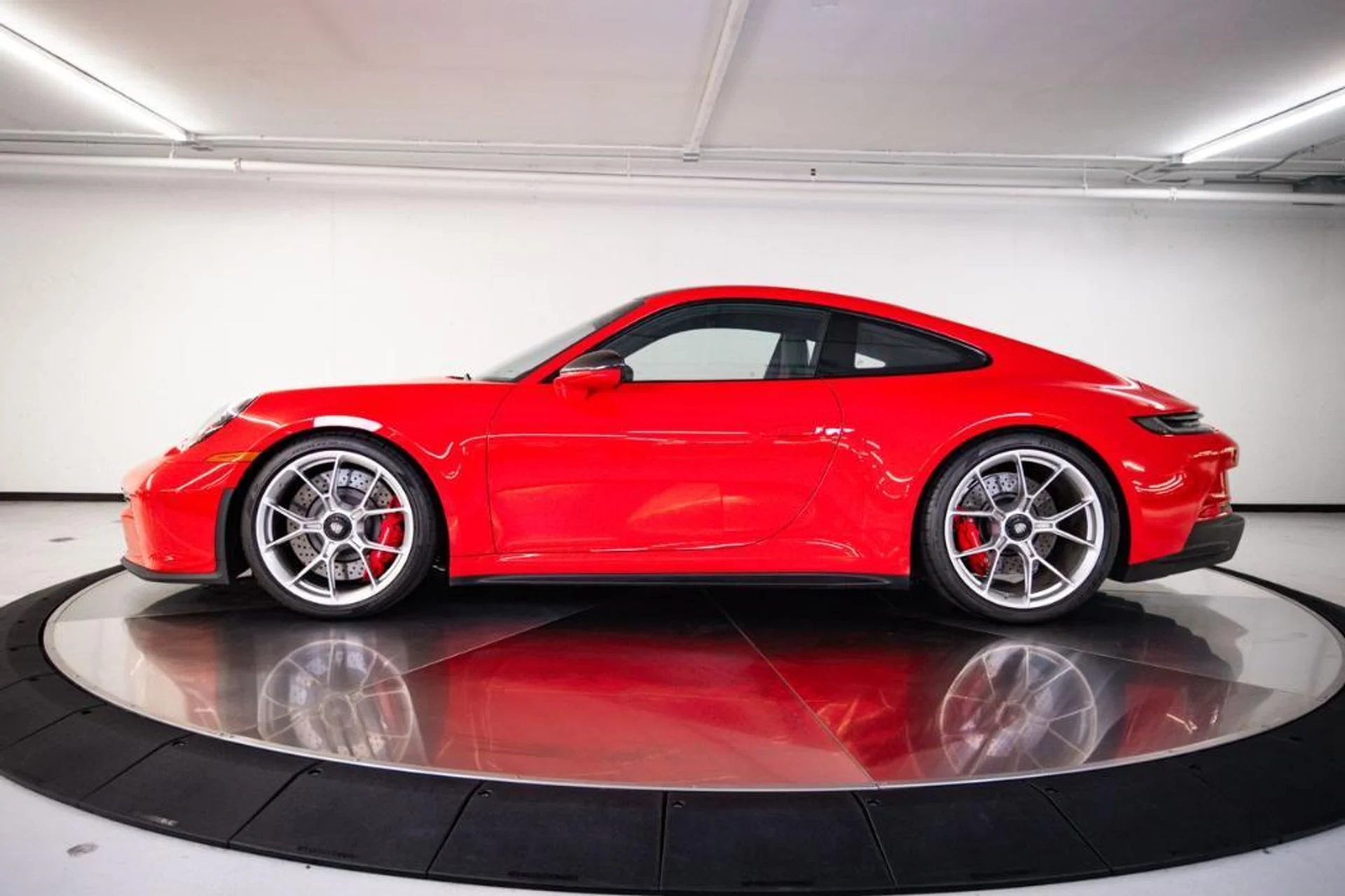 mph001_1358801465_l_H67d_QH_Qs_F_Hl_e_B_Hyh_Qay_Cf_Ey_Xc_9d431e6f91