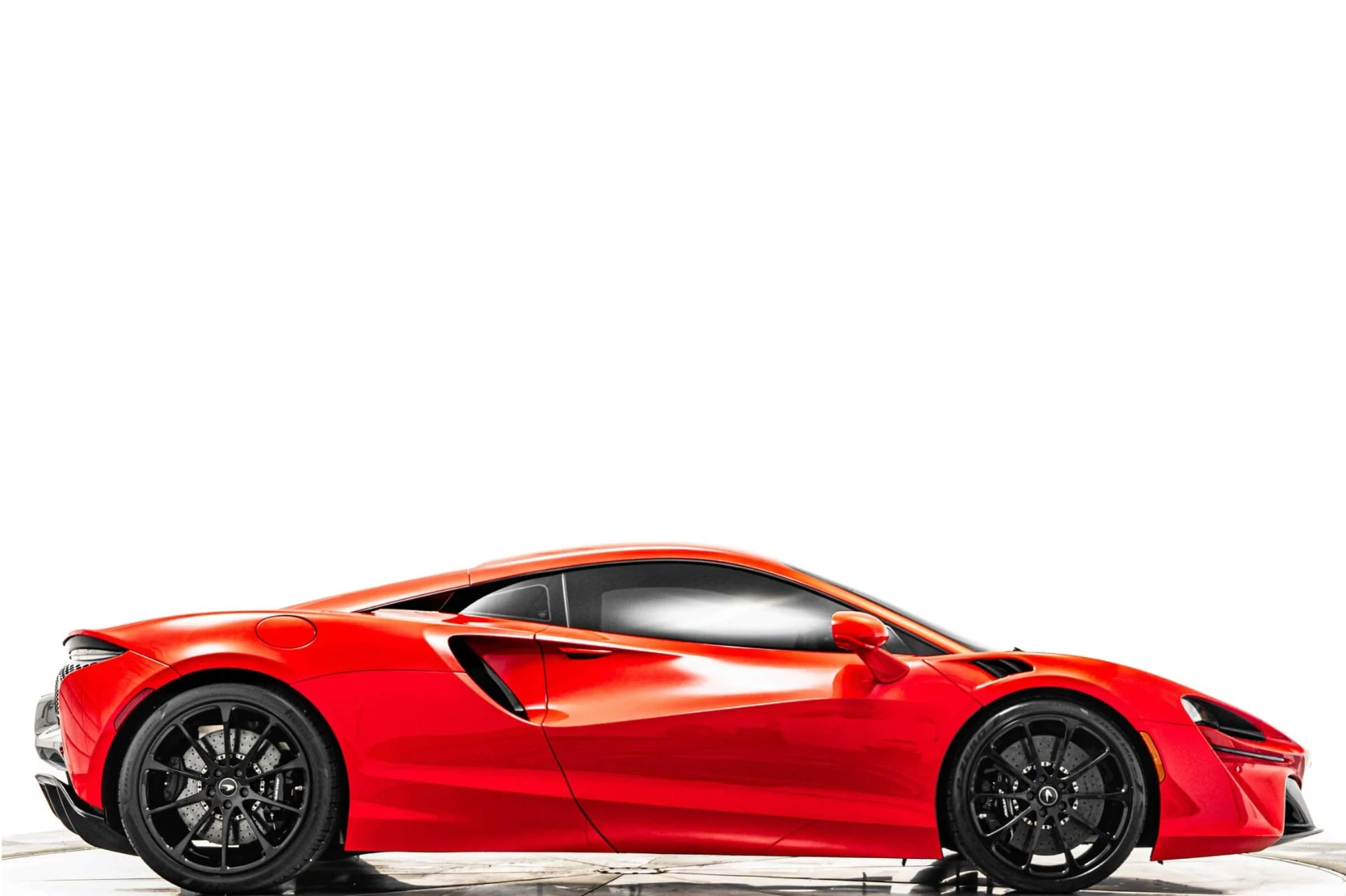 mph001_1363639379_Used_2023_Mc_Laren_Artura_1776720218_7f1ece284e