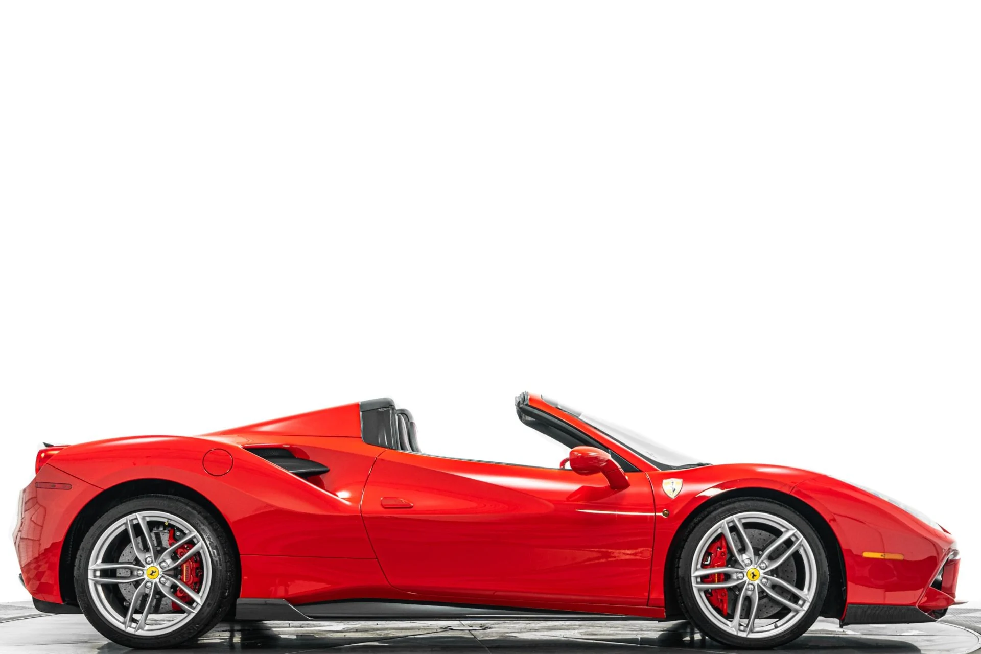 mph001_1363840541_Used_2017_Ferrari_488_Spider_1776892086_deb818038a
