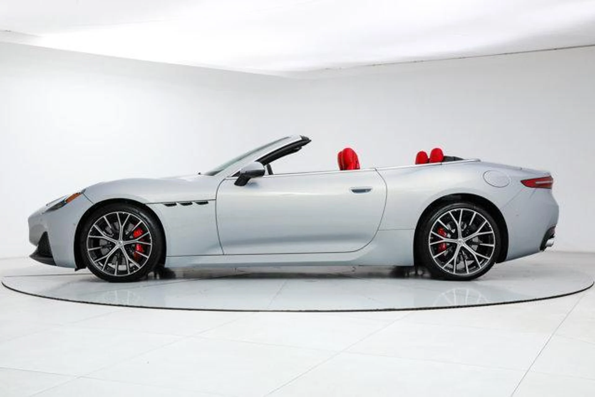 mph001_1372387113_Ibebmy_Dl3yw46_LAOC_Cuzx_Z4_Y6_Ng_7cfb45e43f