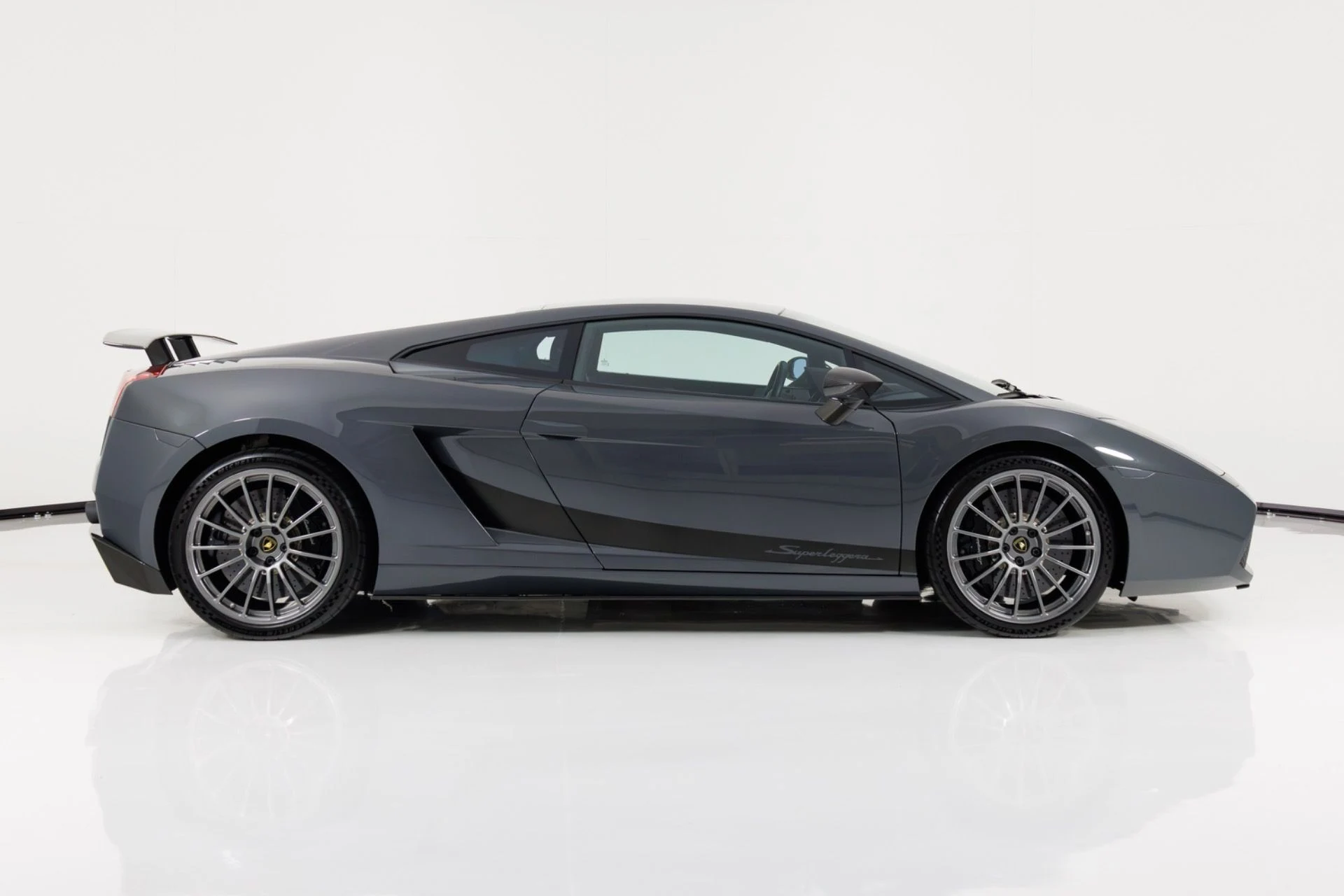mph001_1376025780_Used_2008_Lamborghini_Gallardo_Superleggera_1775229363_3f07de0c17