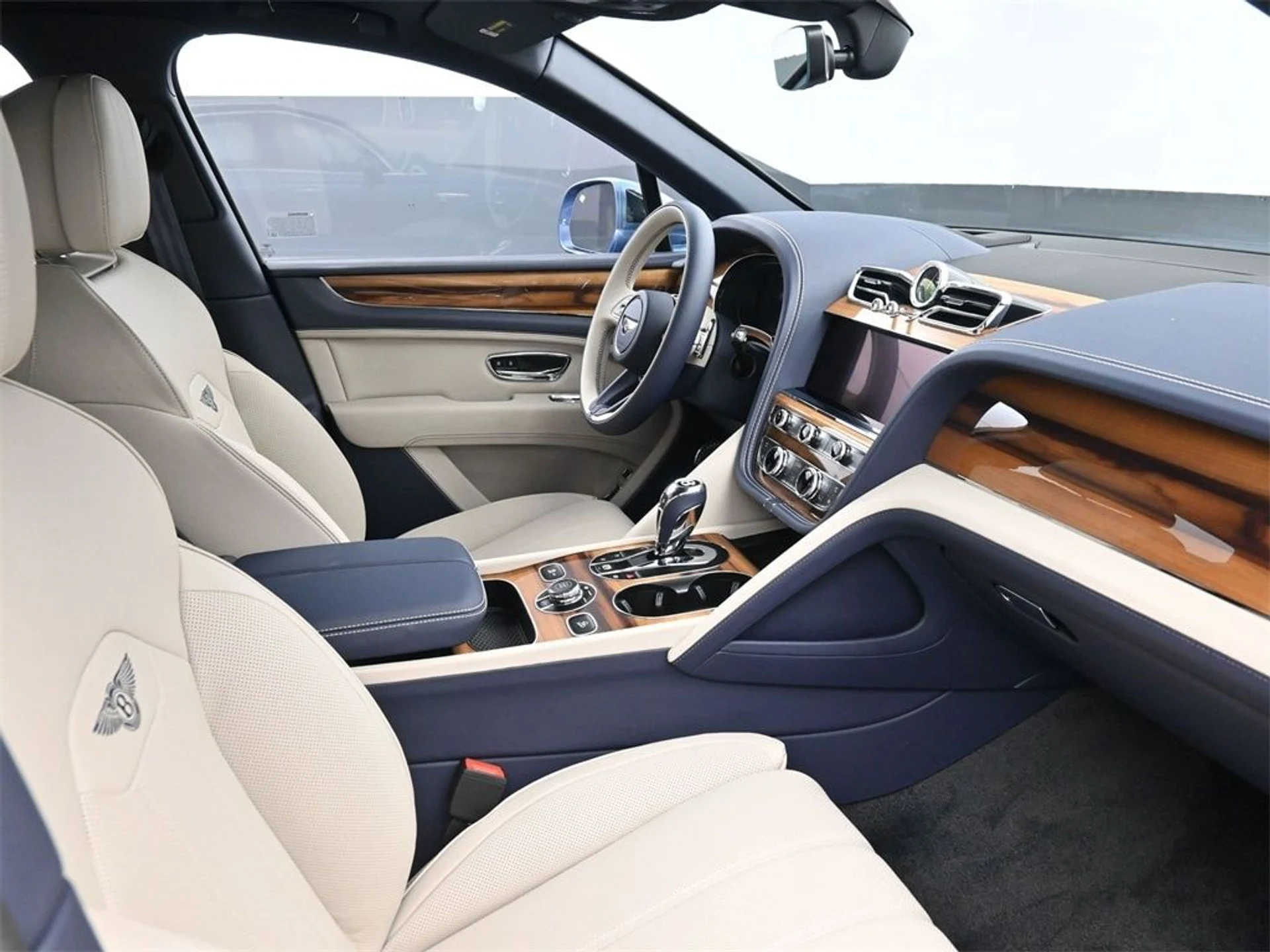 mph001_1383645620_ea11170d8d33725f17f298d78d9350cbx_f178f4c0a5