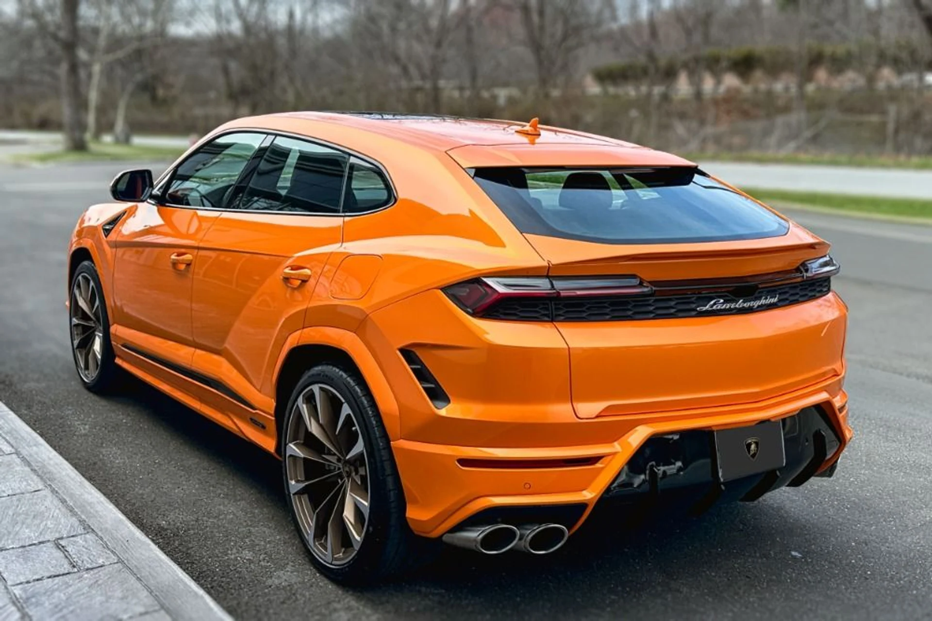 mph001_1386183190_New_2026_Lamborghini_Urus_SE_1776108765_675dc02c56