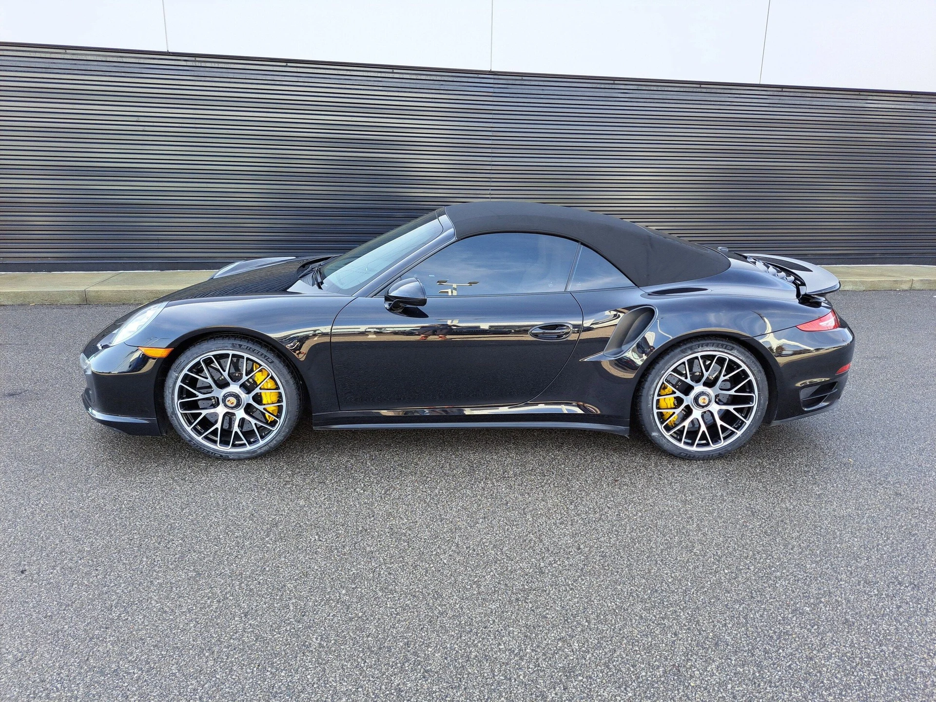 mph001_138661925_ea357b64a62998562bc9baaaa386c976x_eaa935af9a