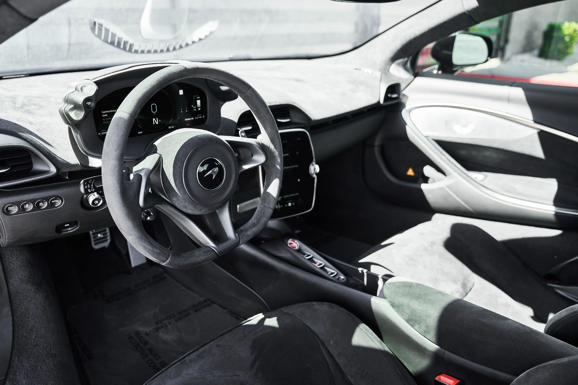 mph001_1393685063_Used_2024_Mc_Laren_Artura_1774742162_9aeb2ecd07