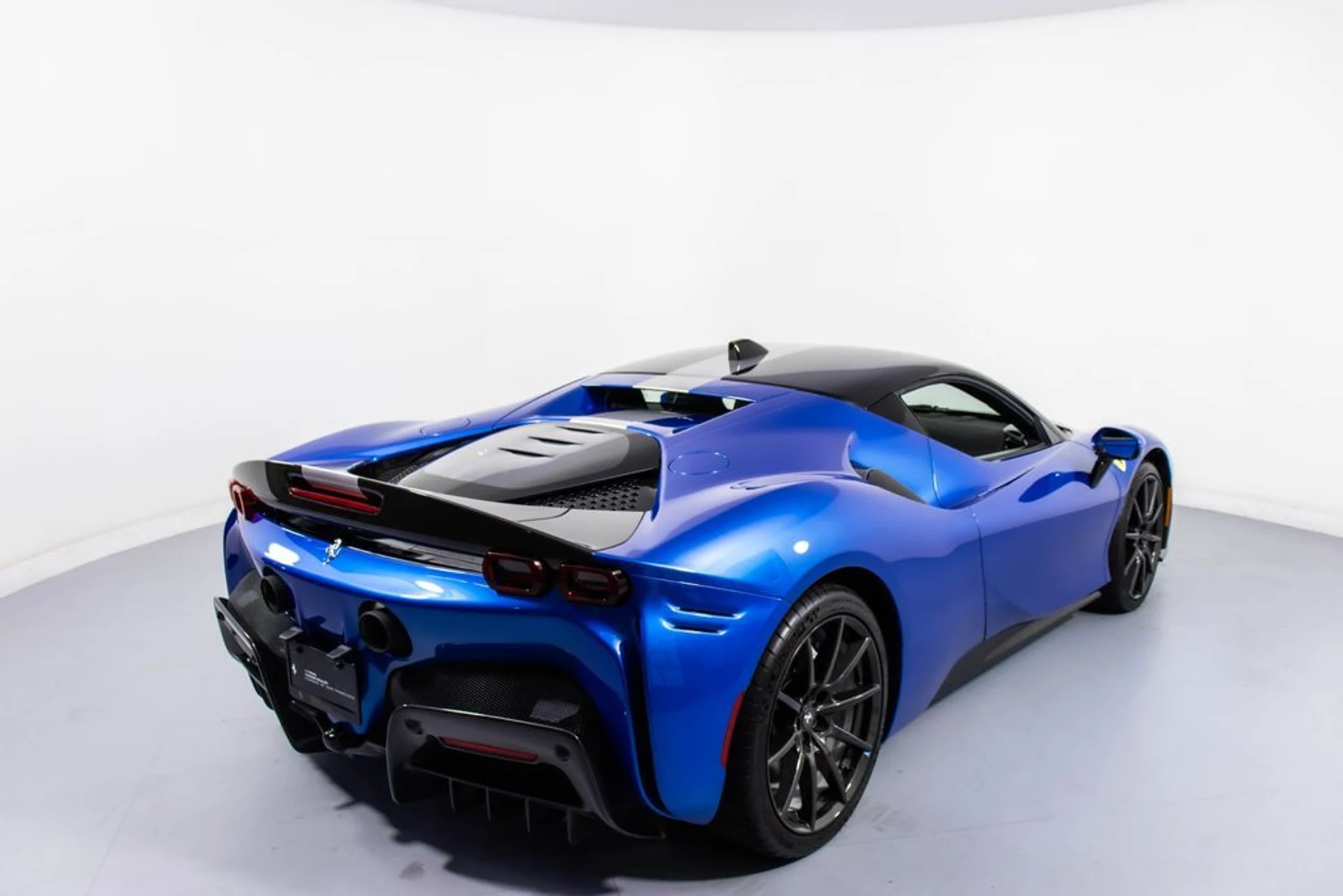 mph001_1395781980_2c953f0b65221fcf0196277829da3a26x_aac7ba97e2