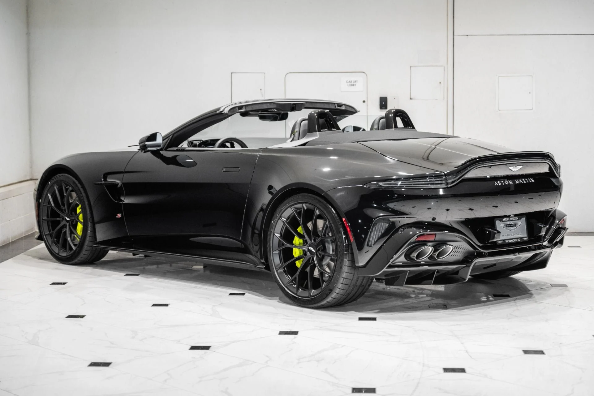 mph001_1398659209_New_2026_Aston_Martin_Vantage_S_Roadster_1780941042_cf24b95004