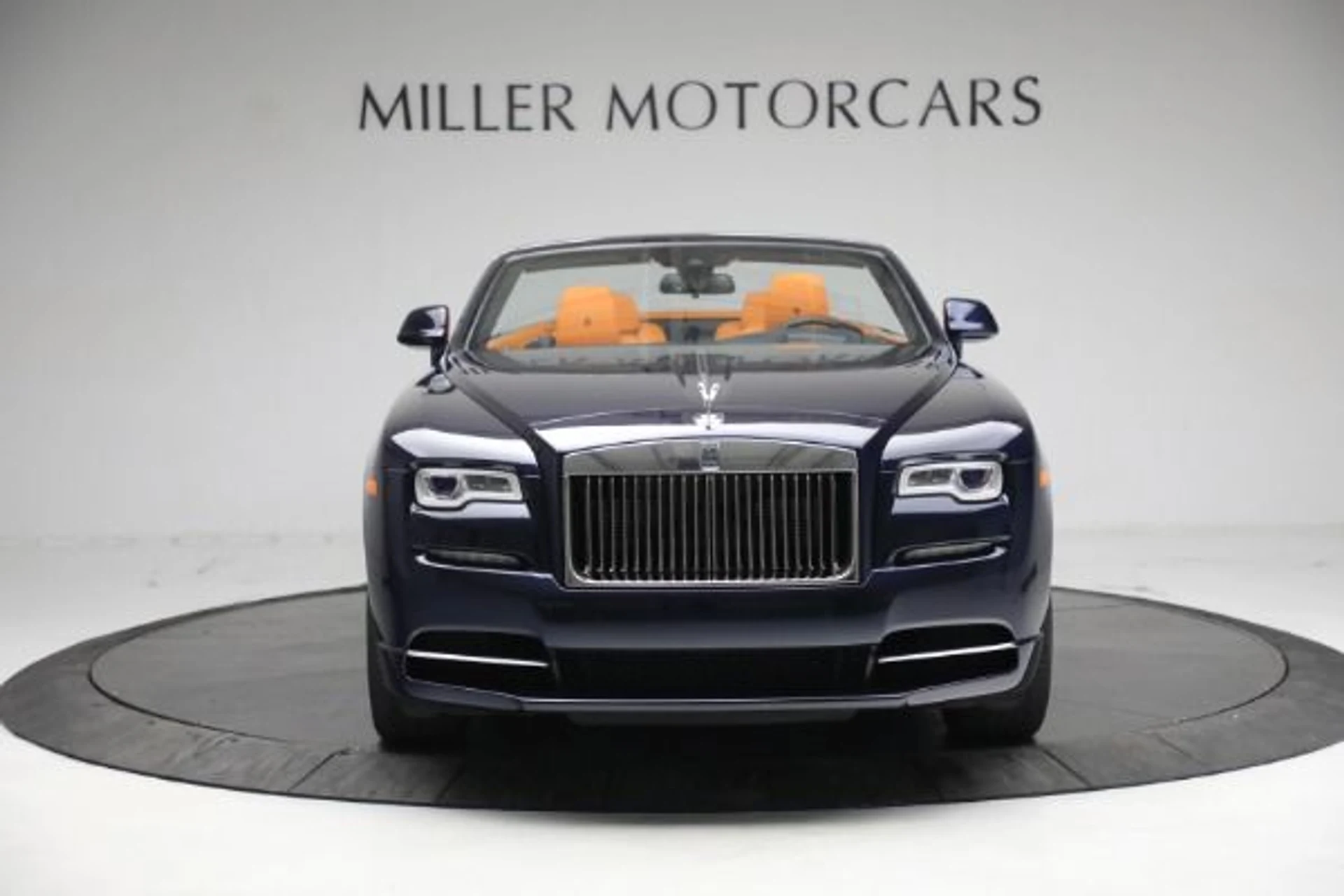 mph001_1406405621_Used_2020_Rolls_Royce_Dawn_15cb5b7aa8