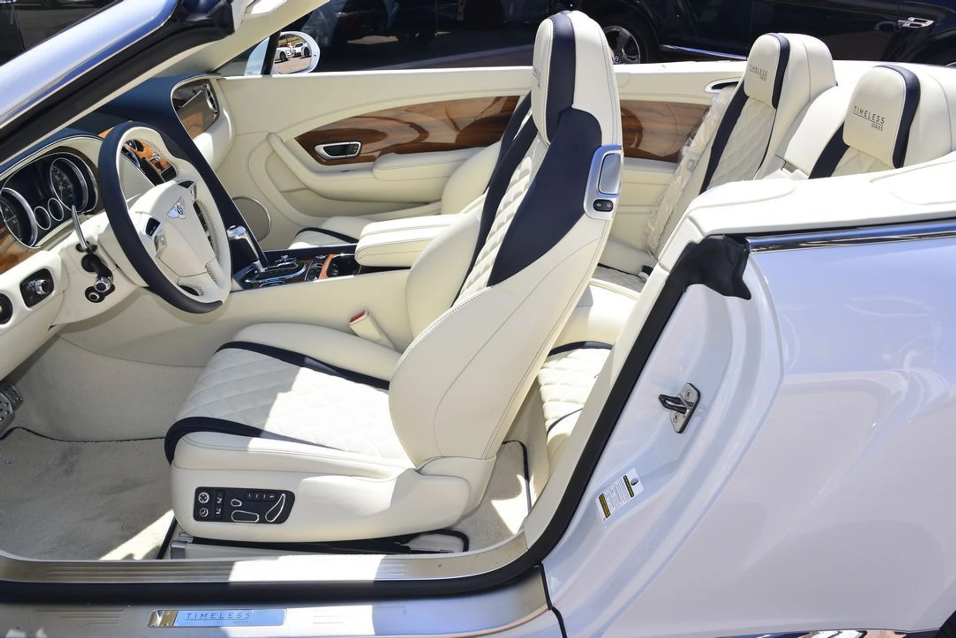 mph001_1416788351_c86e5ba0c231a04b3dd9f41d56e011bdx_54c98a24bf