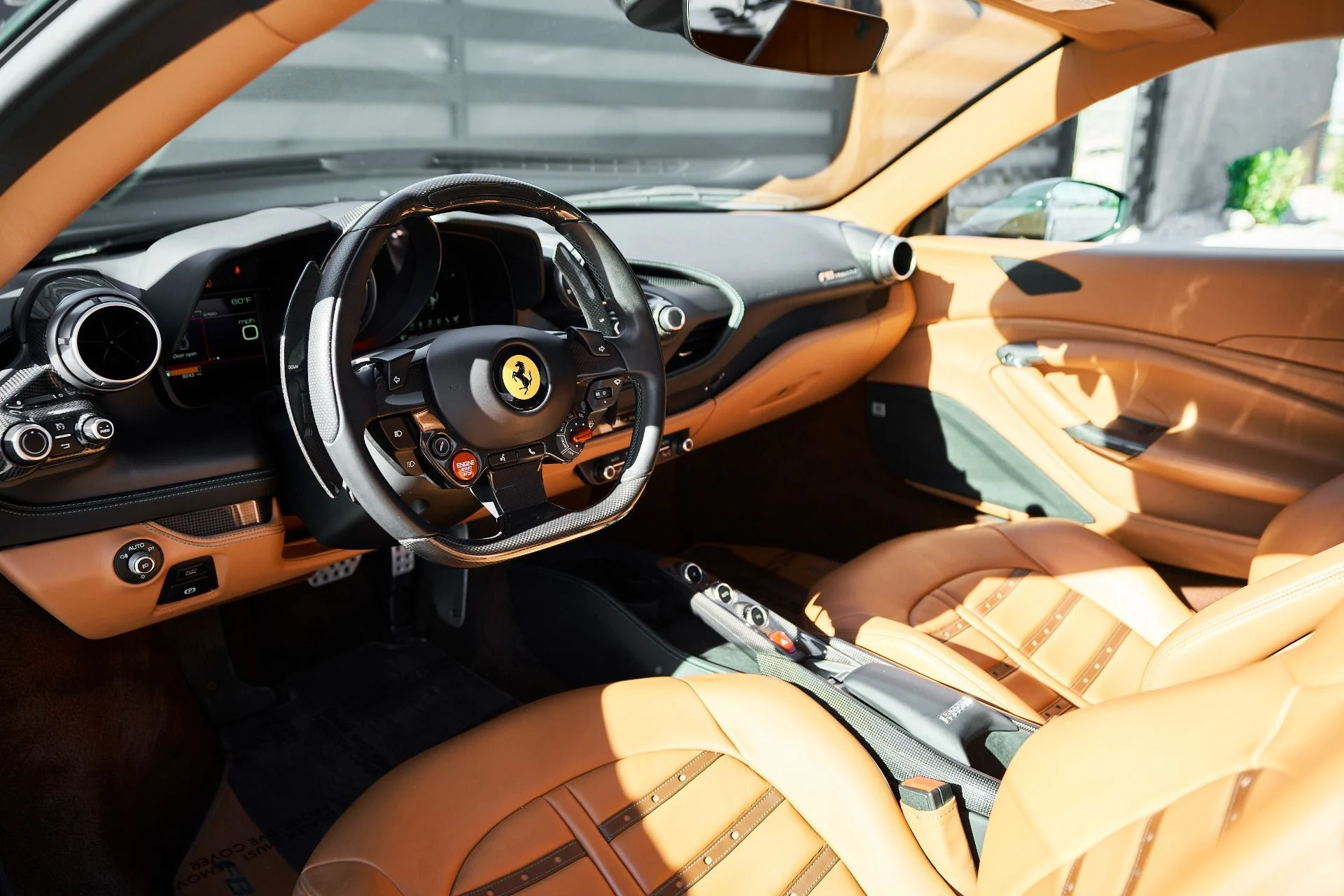 mph001_1418471478_Used_2022_Ferrari_F8_Tributo_Base_1765661990_d0ddc66698