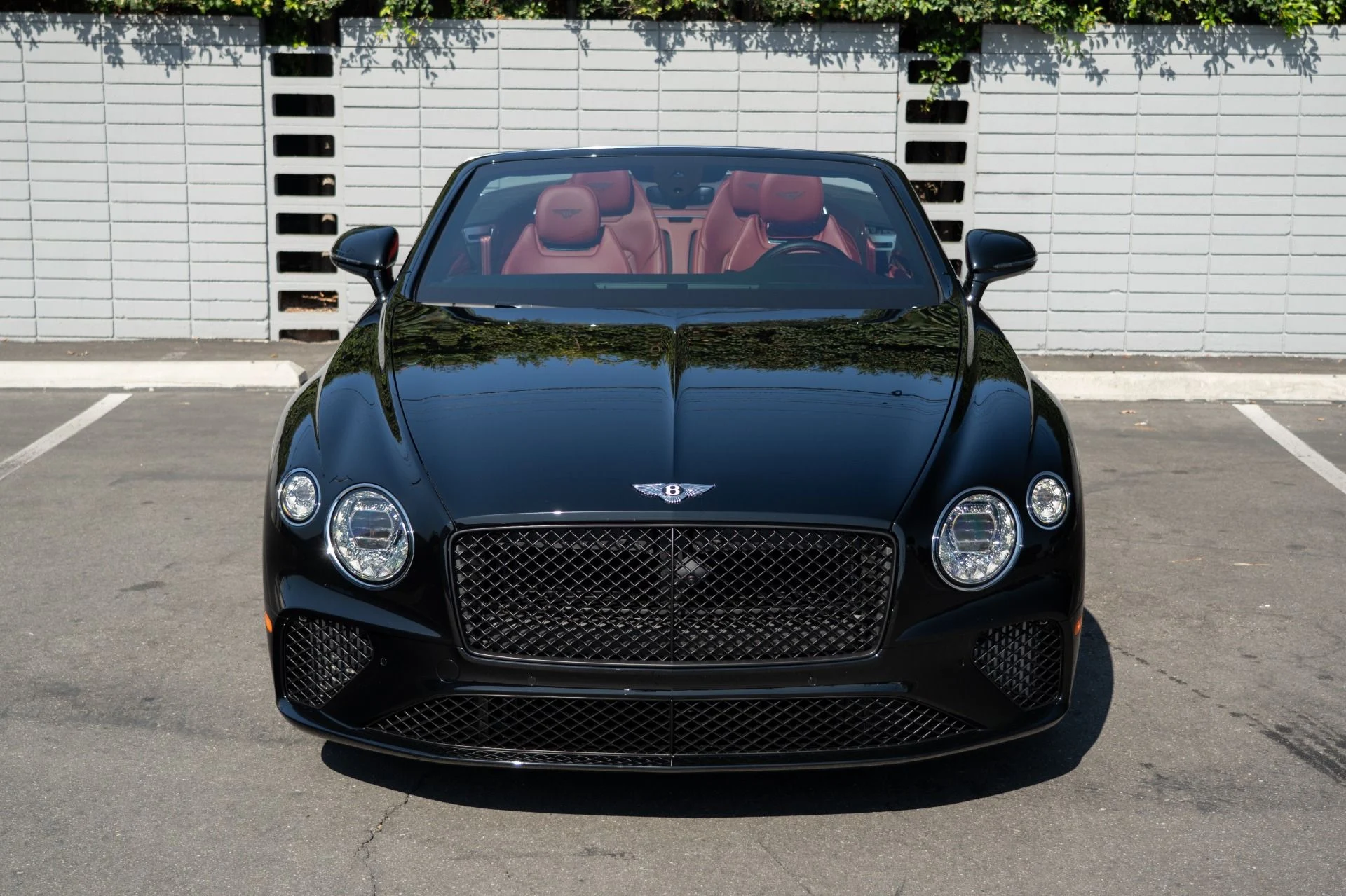 mph001_1421910326_Used_2023_Bentley_Continental_GTC_V8_1755892856_d4c849e430