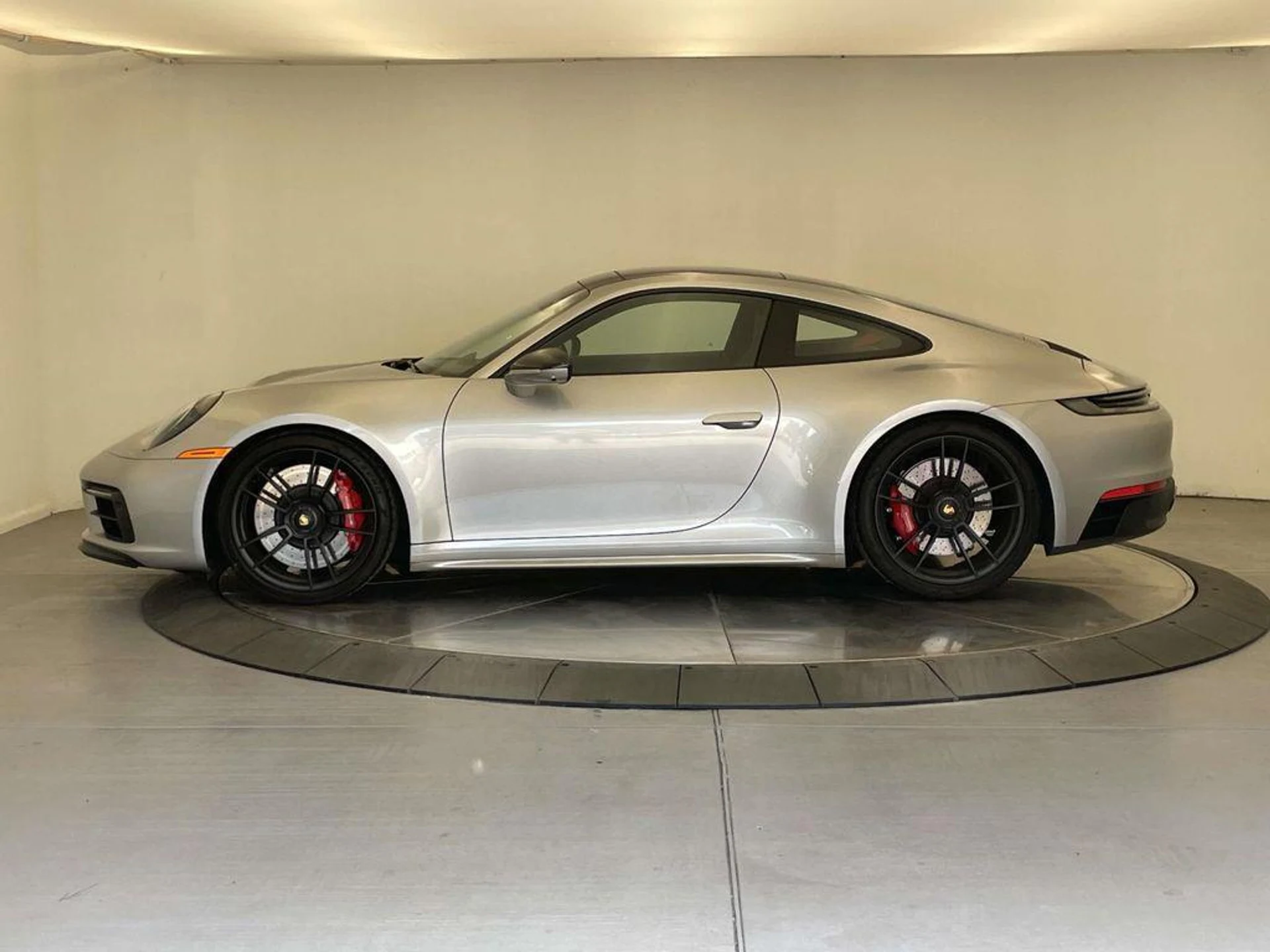 mph001_1422214207_Y4zm_AQT_Xqg_Yr_ZT_0bcl_OX_Tp_Gb_F1_I_24816f0476