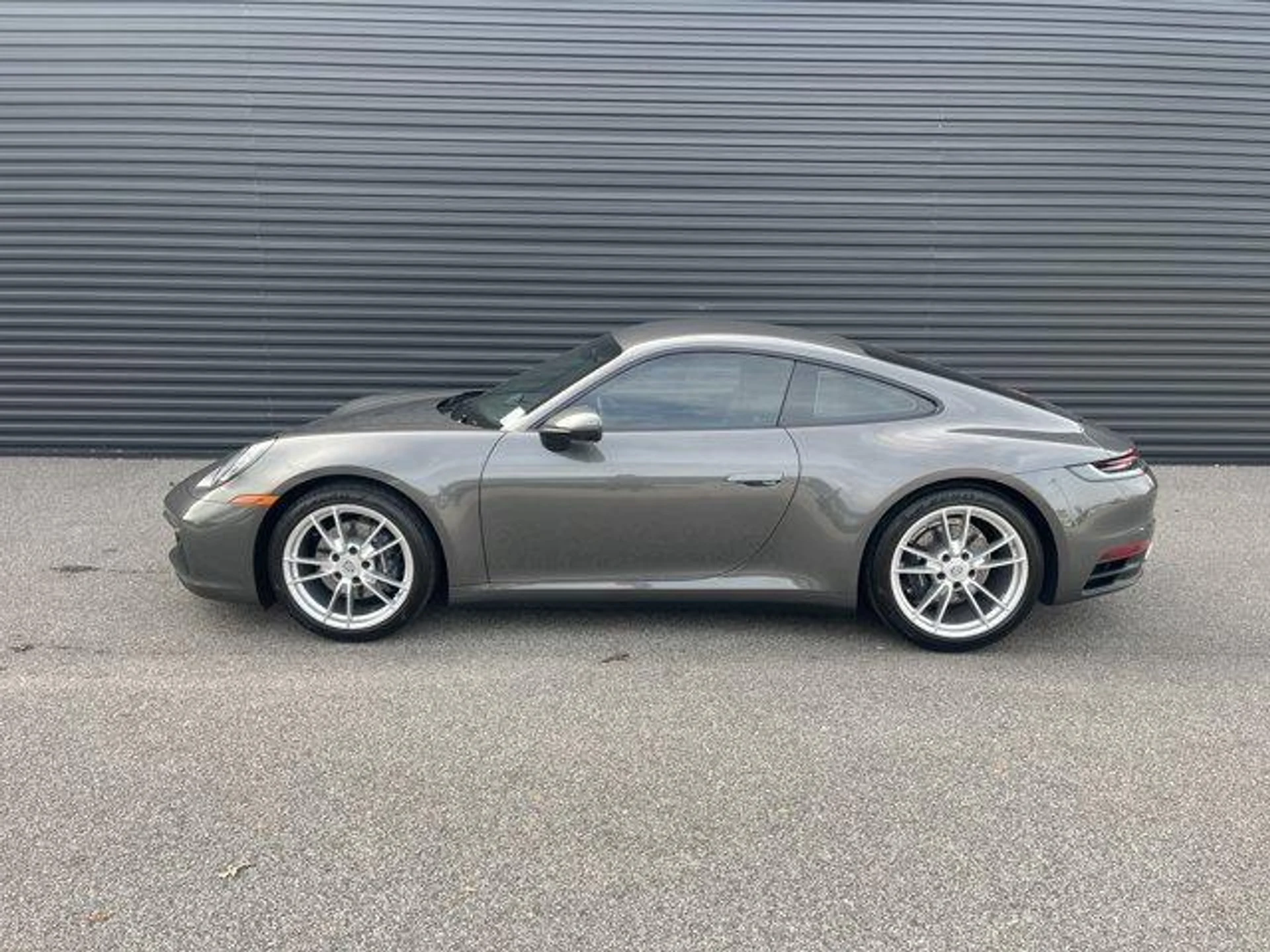 mph001_1426546285_R6_V_g_Ydx_LLC_5e_J_Vp_HAN_1_Al5u0d8_927651aa51