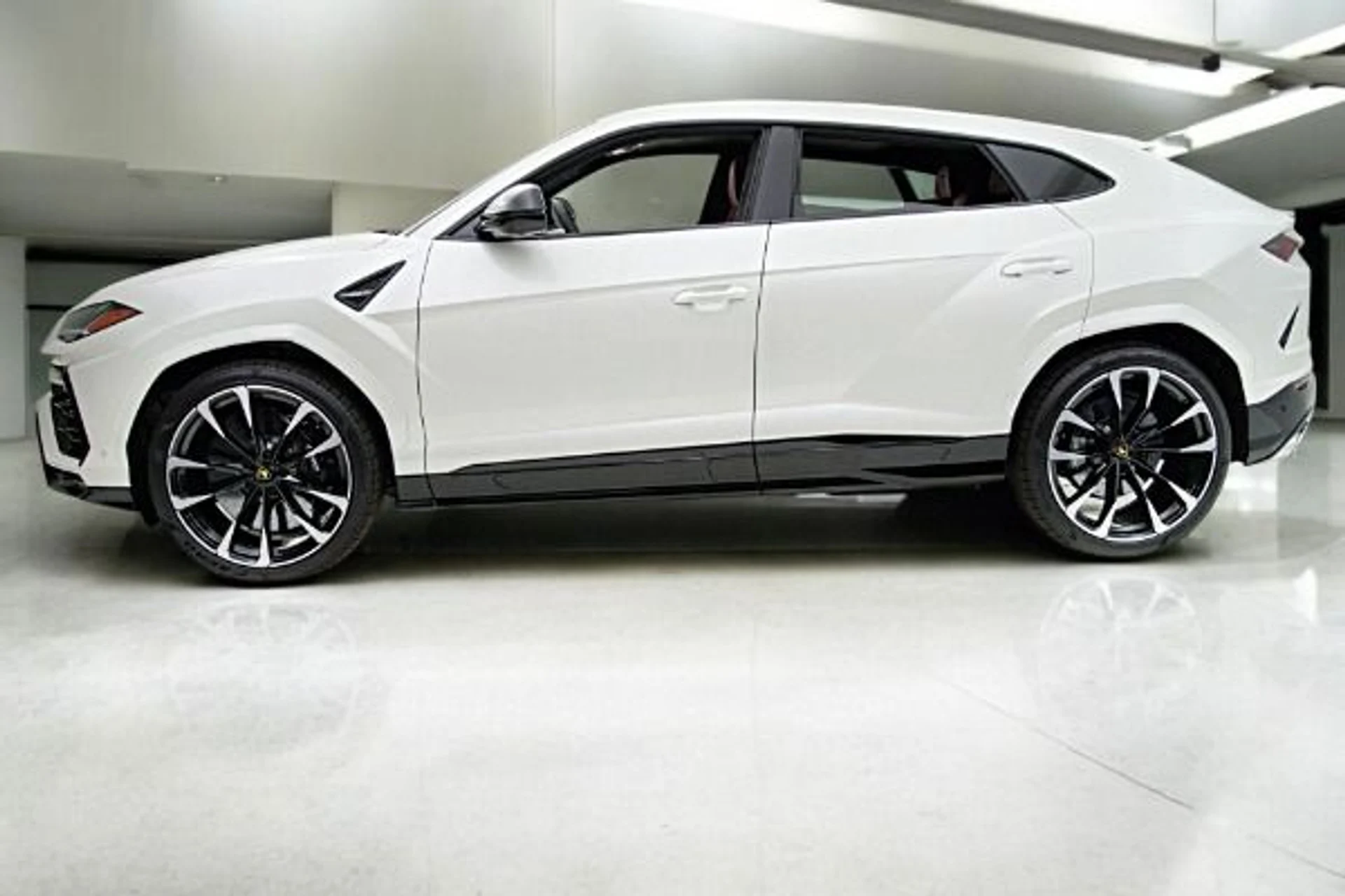 mph001_1435914914_Used_2022_Lamborghini_Urus_SELEZIONE_PRE_OWNED_CERTIFIED_8ea40ec23e