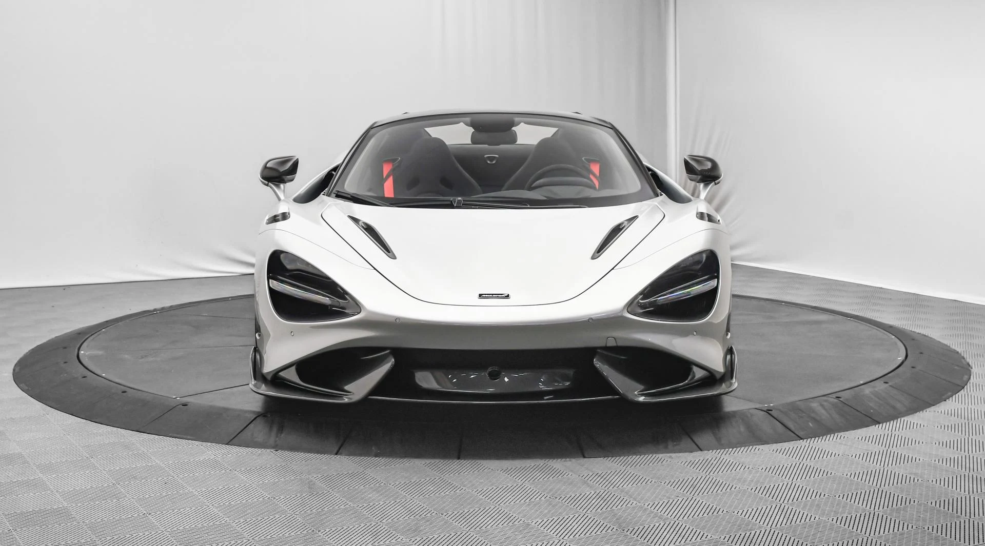 mph001_145737814_Used_2022_Mc_Laren_765_LT_1755763680_0de3c5103c